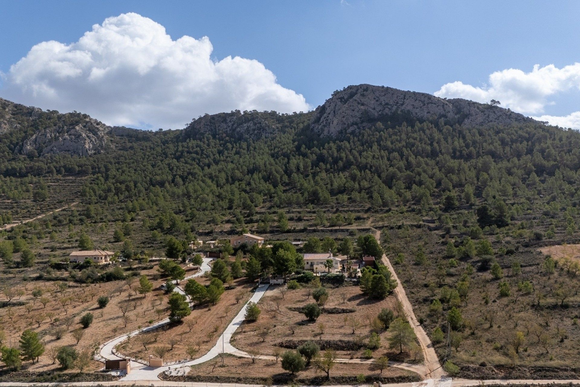 Resale - 4 Bedroom 2 Bathroom Villa in La Zarza -  - Murcia