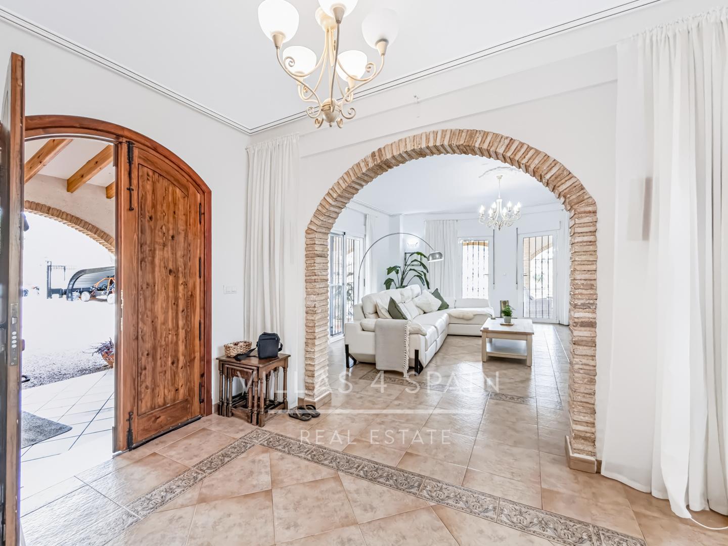 Resale - 6 bedroom 4 bathroom villa and cave house for sale in Las Casicas, Fortuna - paraje de las casicas - Murcia