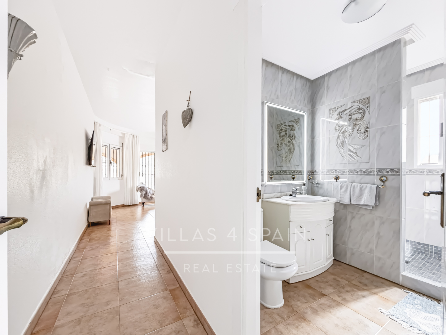 Resale - 6 bedroom 4 bathroom villa and cave house for sale in Las Casicas, Fortuna - paraje de las casicas - Murcia