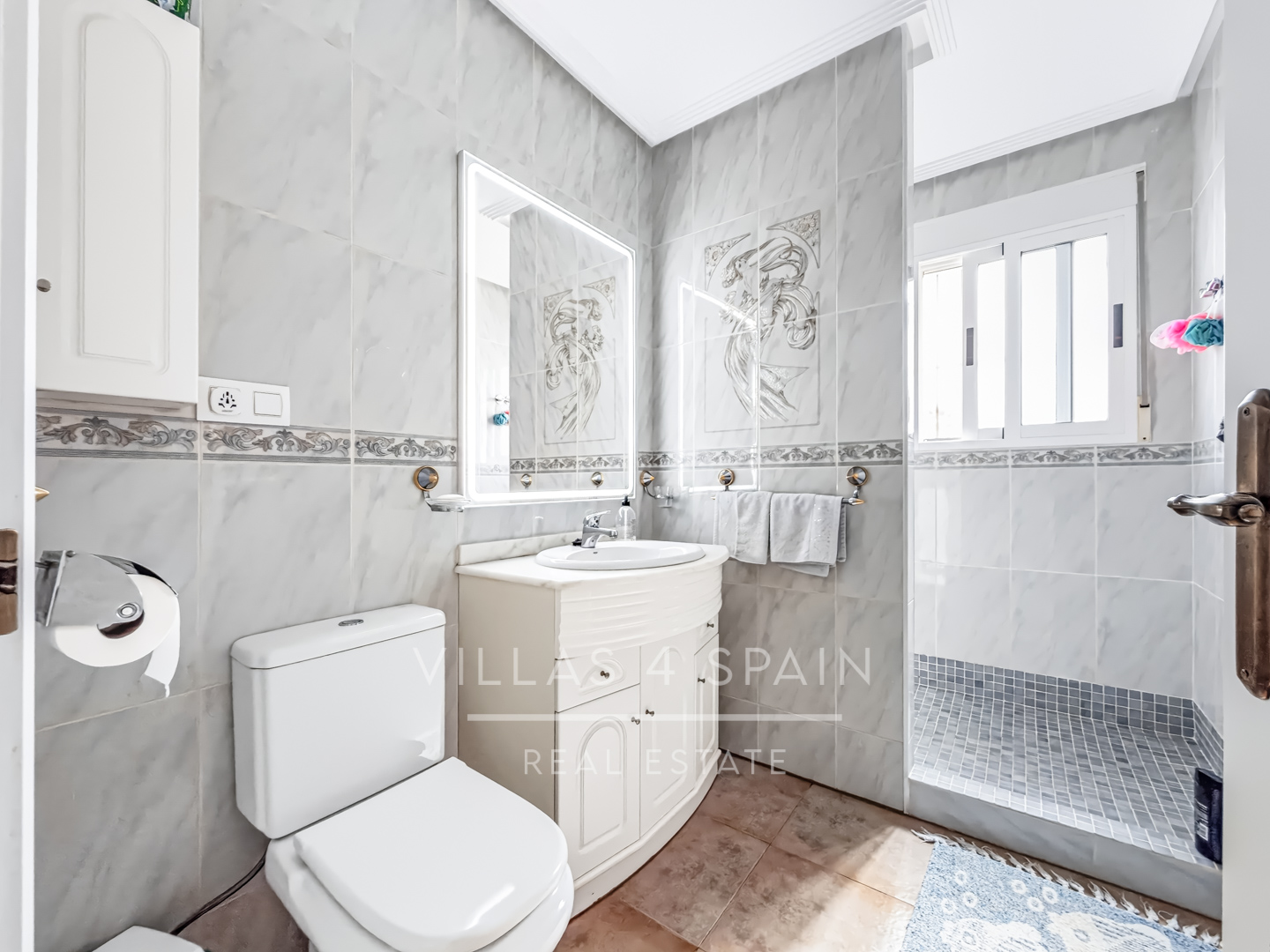 Resale - 6 bedroom 4 bathroom villa and cave house for sale in Las Casicas, Fortuna - paraje de las casicas - Murcia