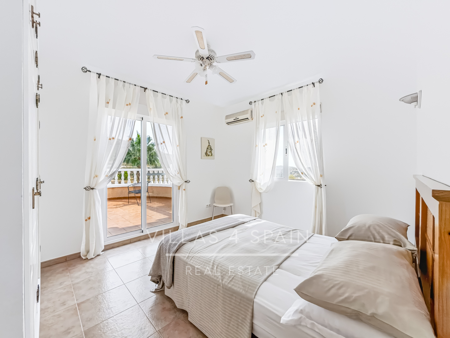 Resale - 6 bedroom 4 bathroom villa and cave house for sale in Las Casicas, Fortuna - paraje de las casicas - Murcia