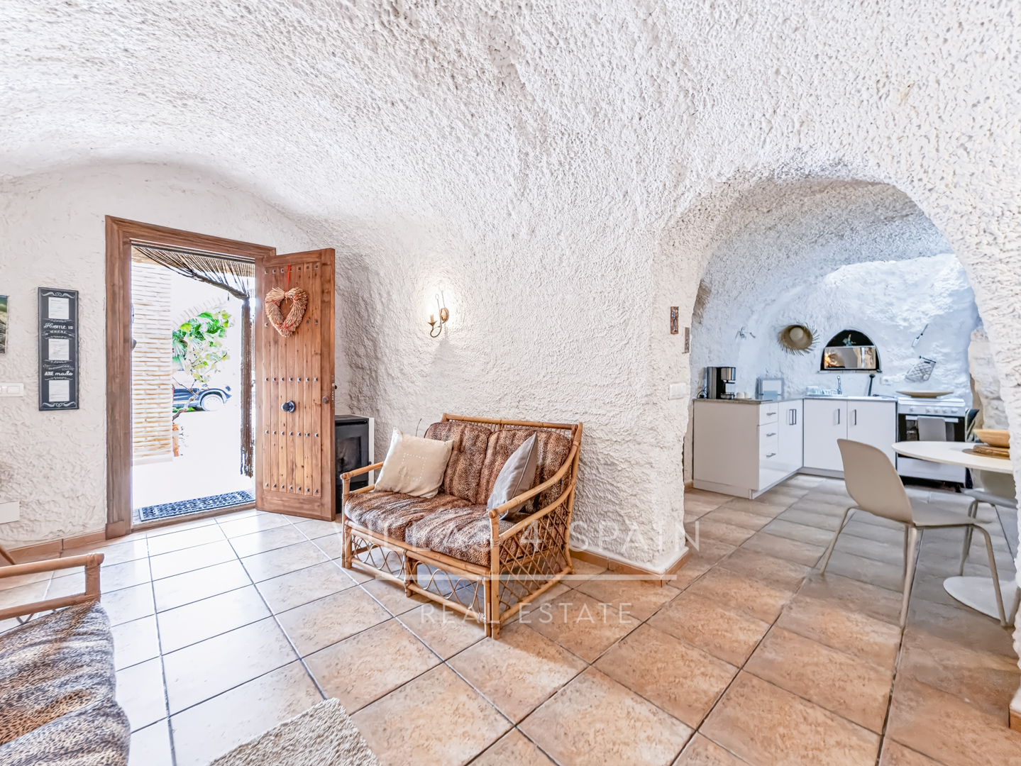 Resale - 6 bedroom 4 bathroom villa and cave house for sale in Las Casicas, Fortuna - paraje de las casicas - Murcia
