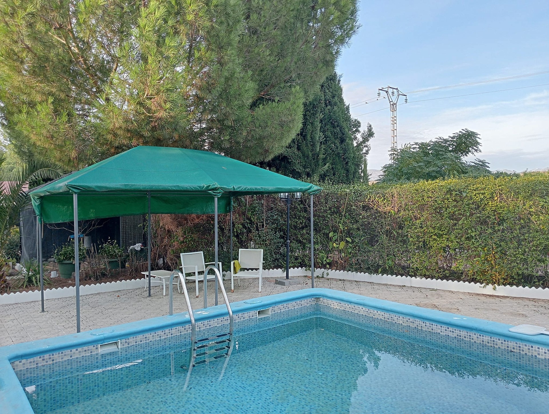 Resale - 5 Bedroom 1 Bathroom Villa in Sax -  - Alicante