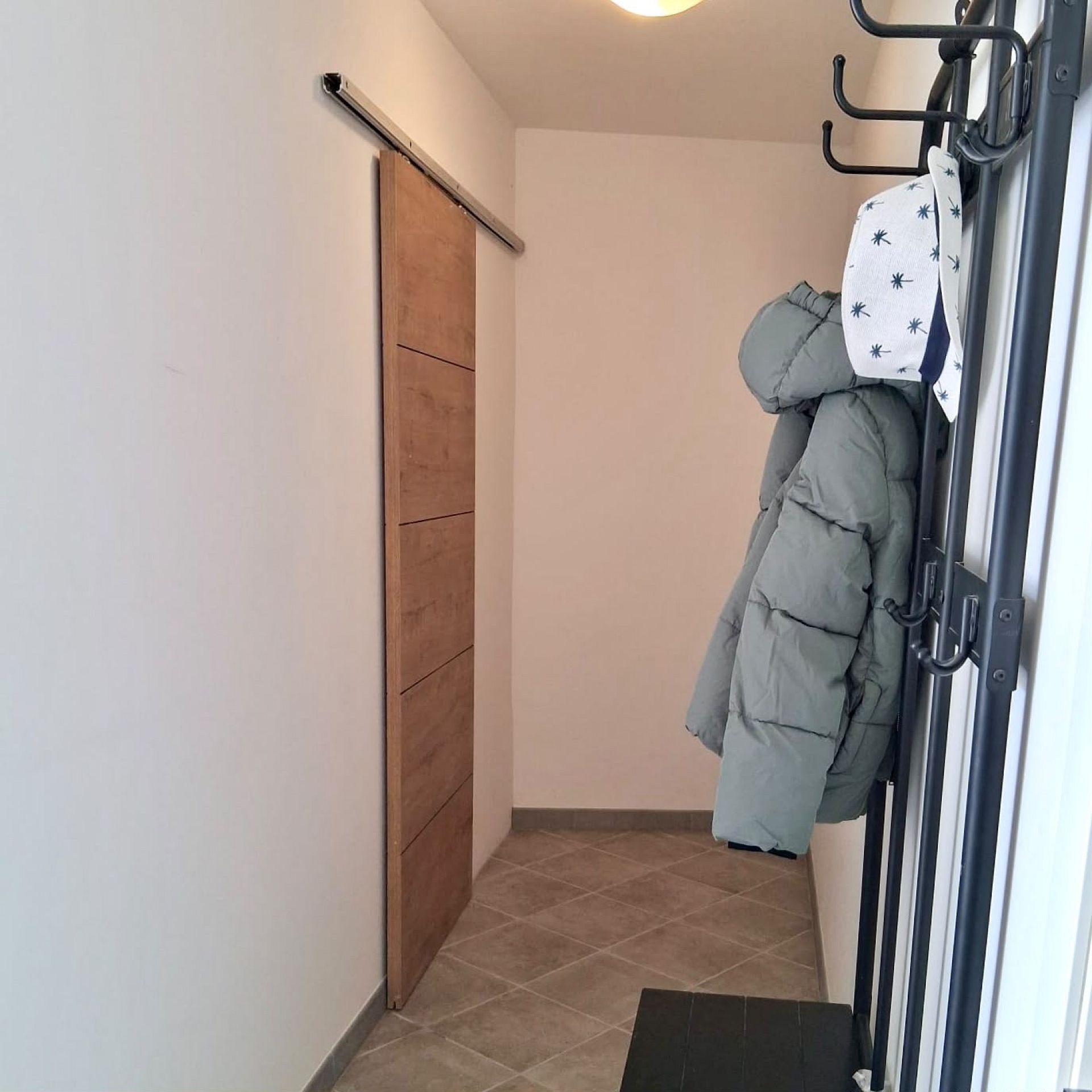 Resale - 5 Bedroom 2 Bathroom Country house in Pinoso -  - Alicante