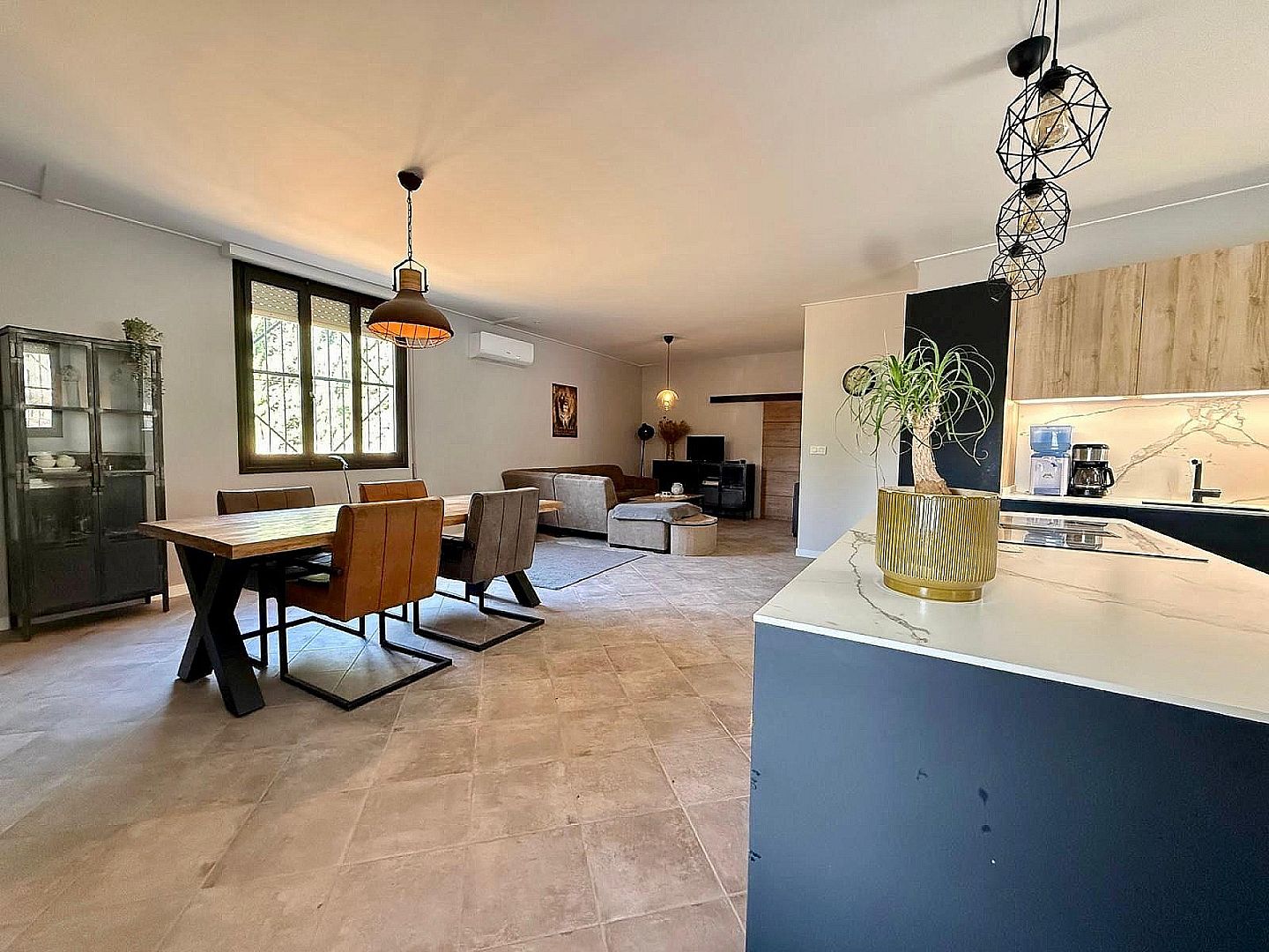5 Bedroom 2 Bathroom Country house in Pinoso