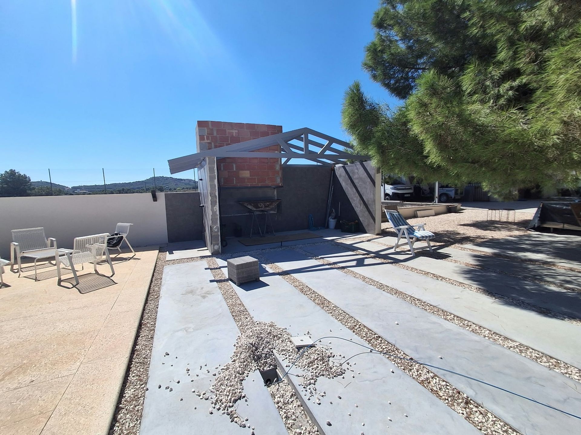 Resale - 7 Bedroom 5 Bathroom Villa in Sax -  - Alicante