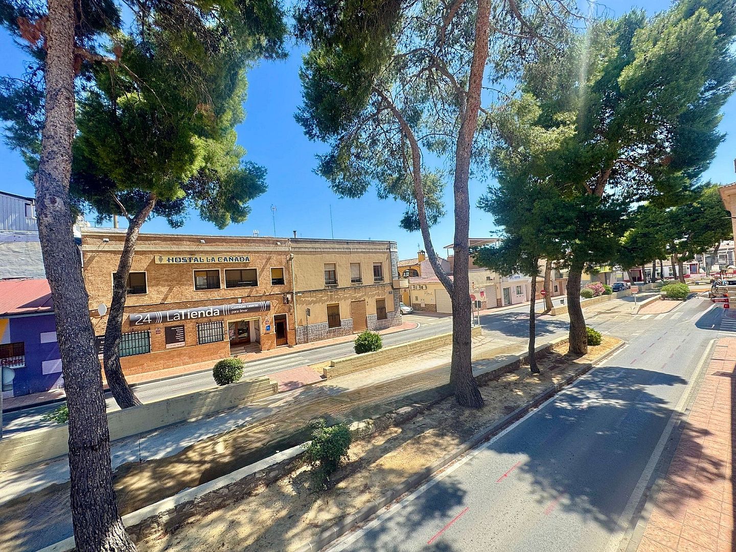10 Bedroom 4 Bathroom Townhouse in Pinoso