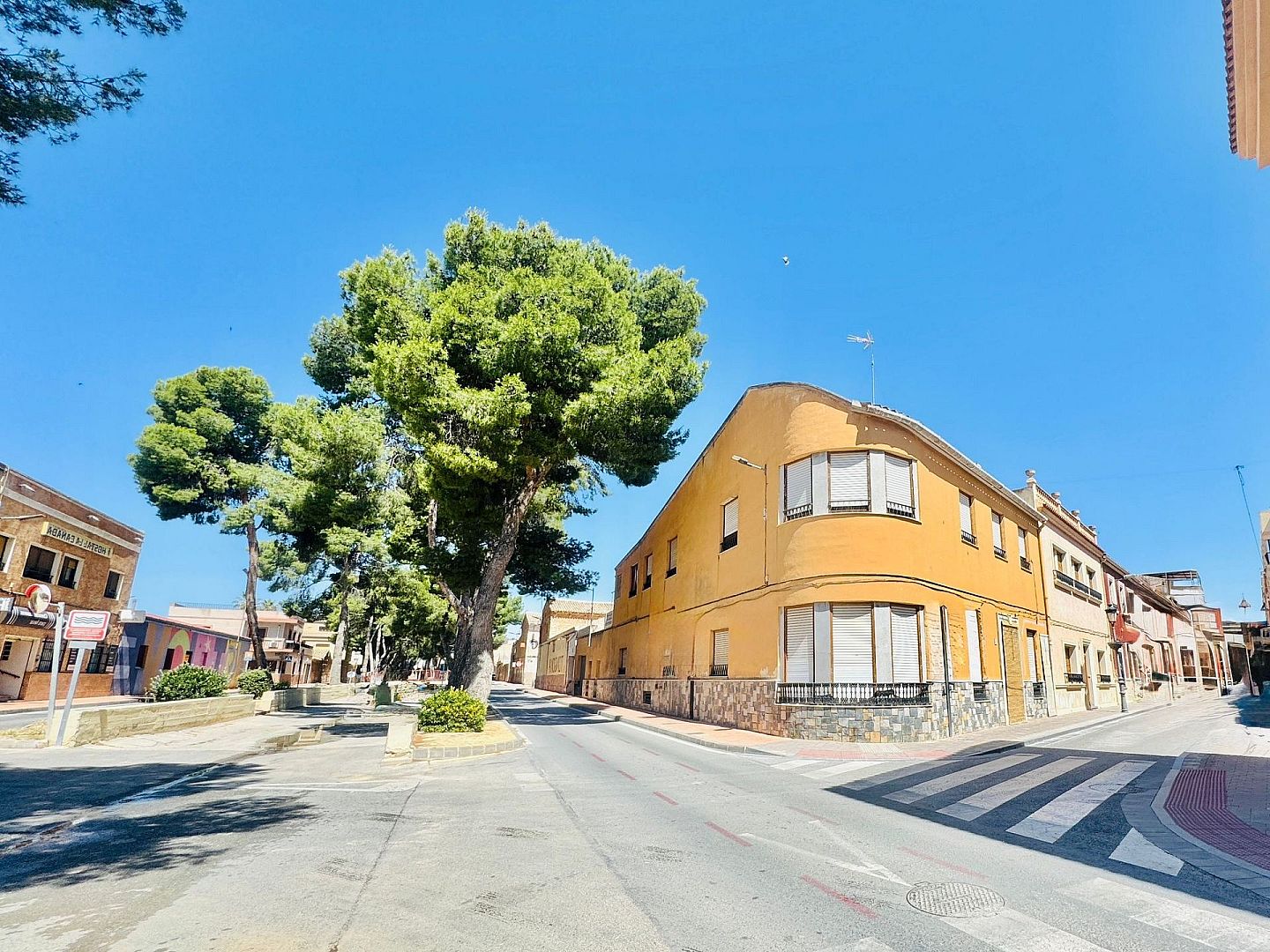 10 Bedroom 4 Bathroom Townhouse in Pinoso