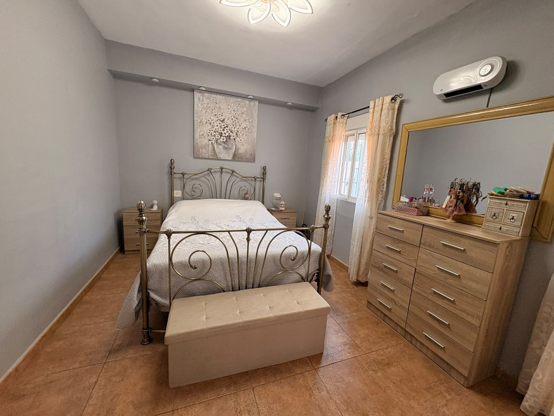 Resale - 3 Bedroom 2 Bathroom Villa in Caudete -  - Albacete