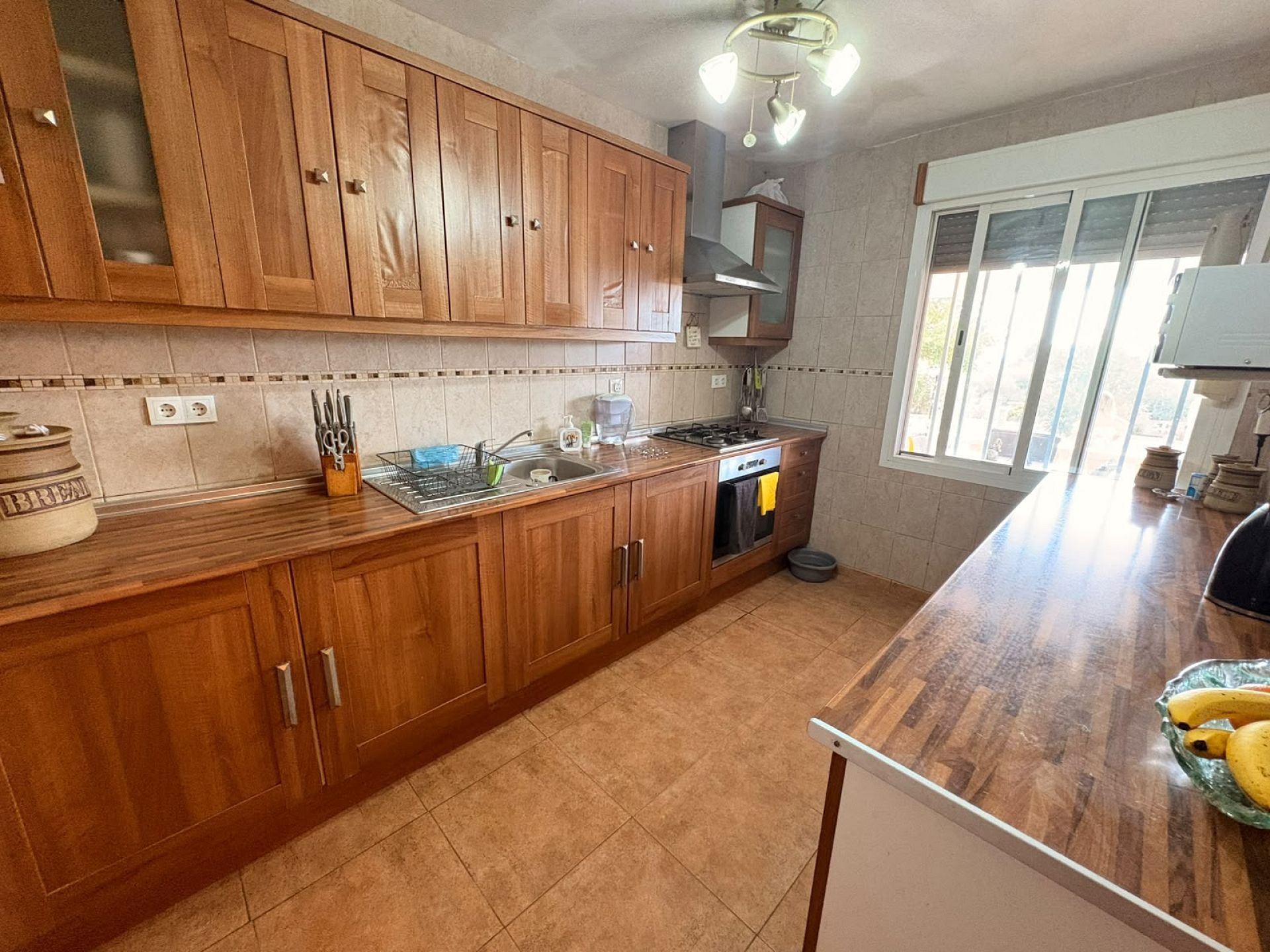 Resale - 3 Bedroom 2 Bathroom Villa in Caudete -  - Albacete