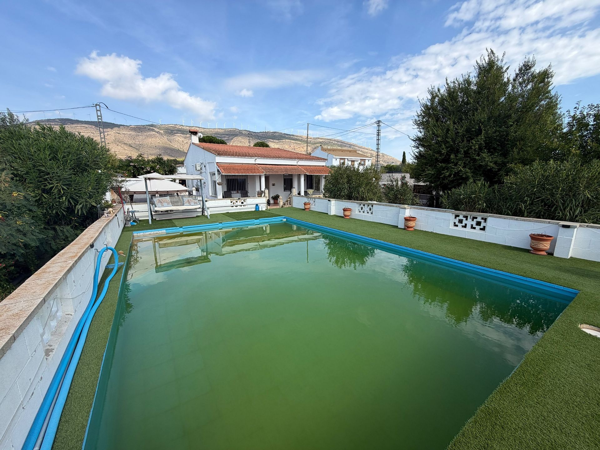 Resale - 3 Bedroom 2 Bathroom Villa in Caudete -  - Albacete