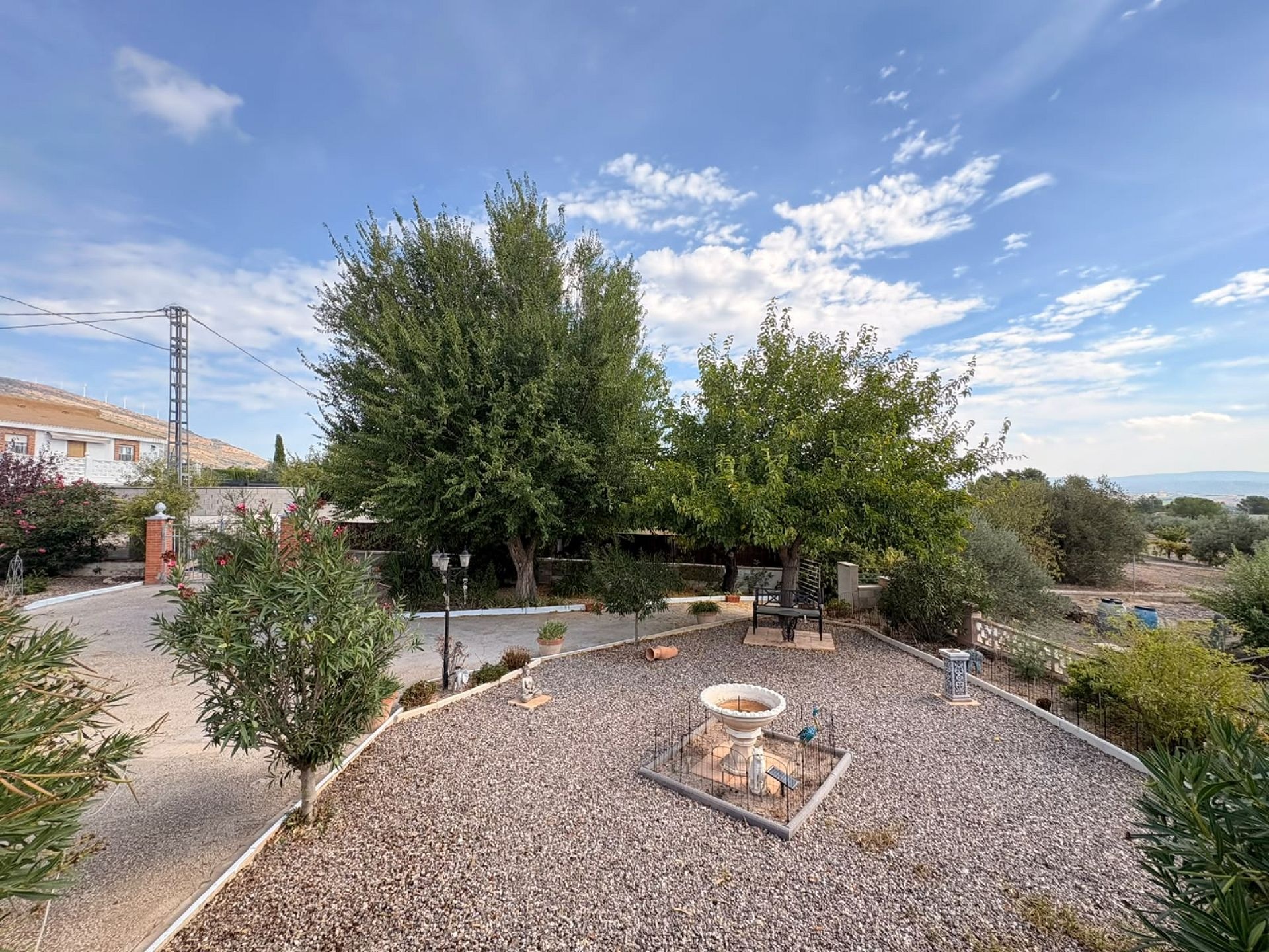 Resale - 3 Bedroom 2 Bathroom Villa in Caudete -  - Albacete