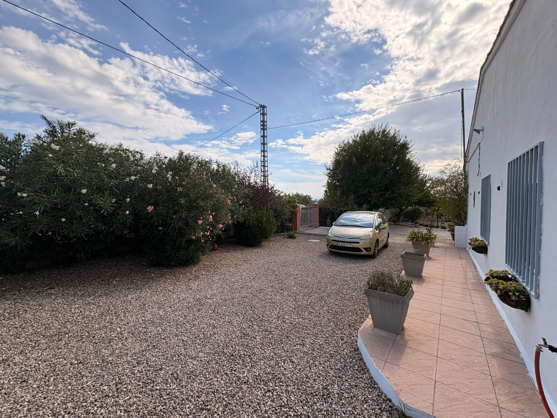 Resale - 3 Bedroom 2 Bathroom Villa in Caudete -  - Albacete