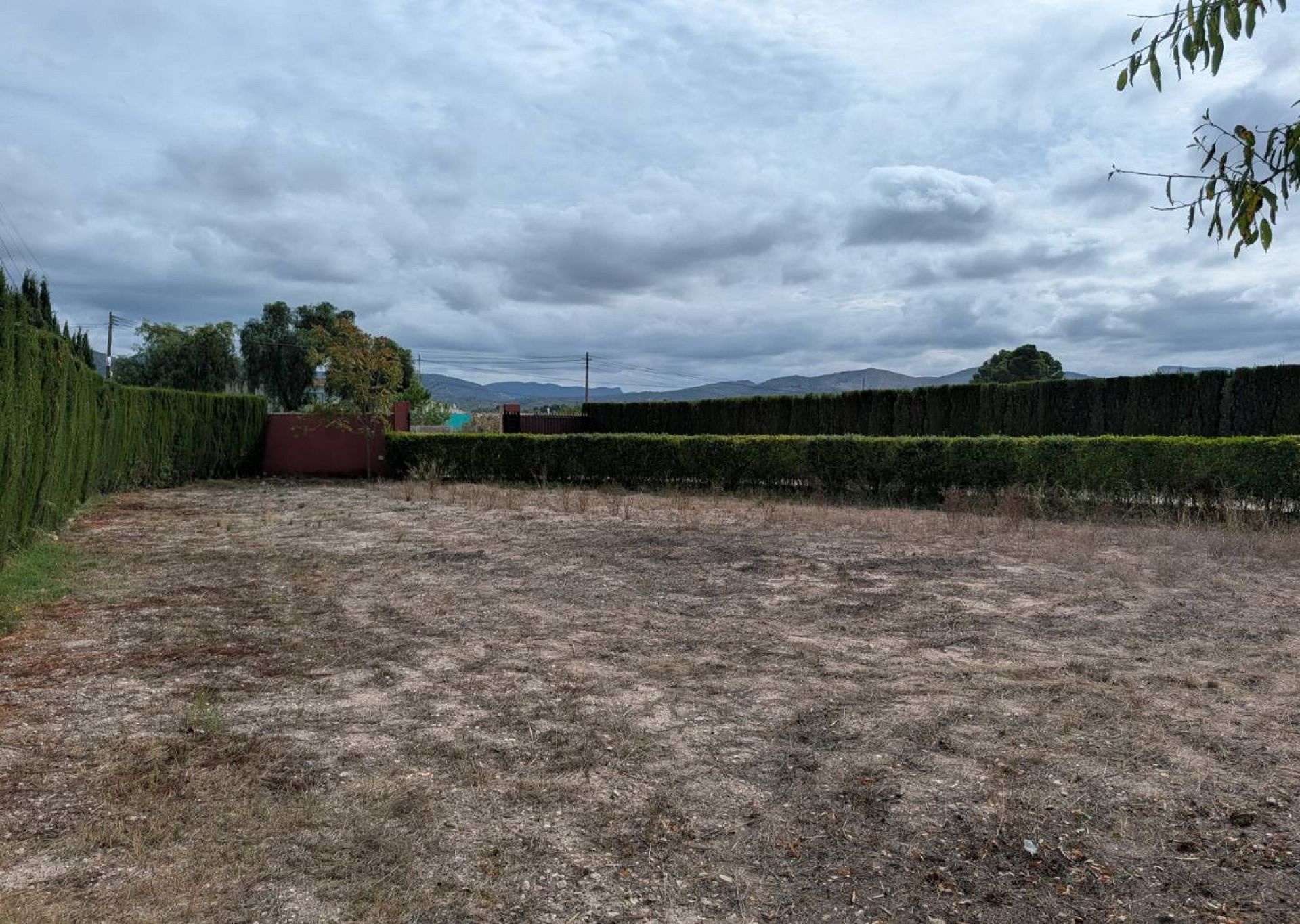 Resale - 4 Bedroom 3 Bathroom Finca in Sax -  - Alicante
