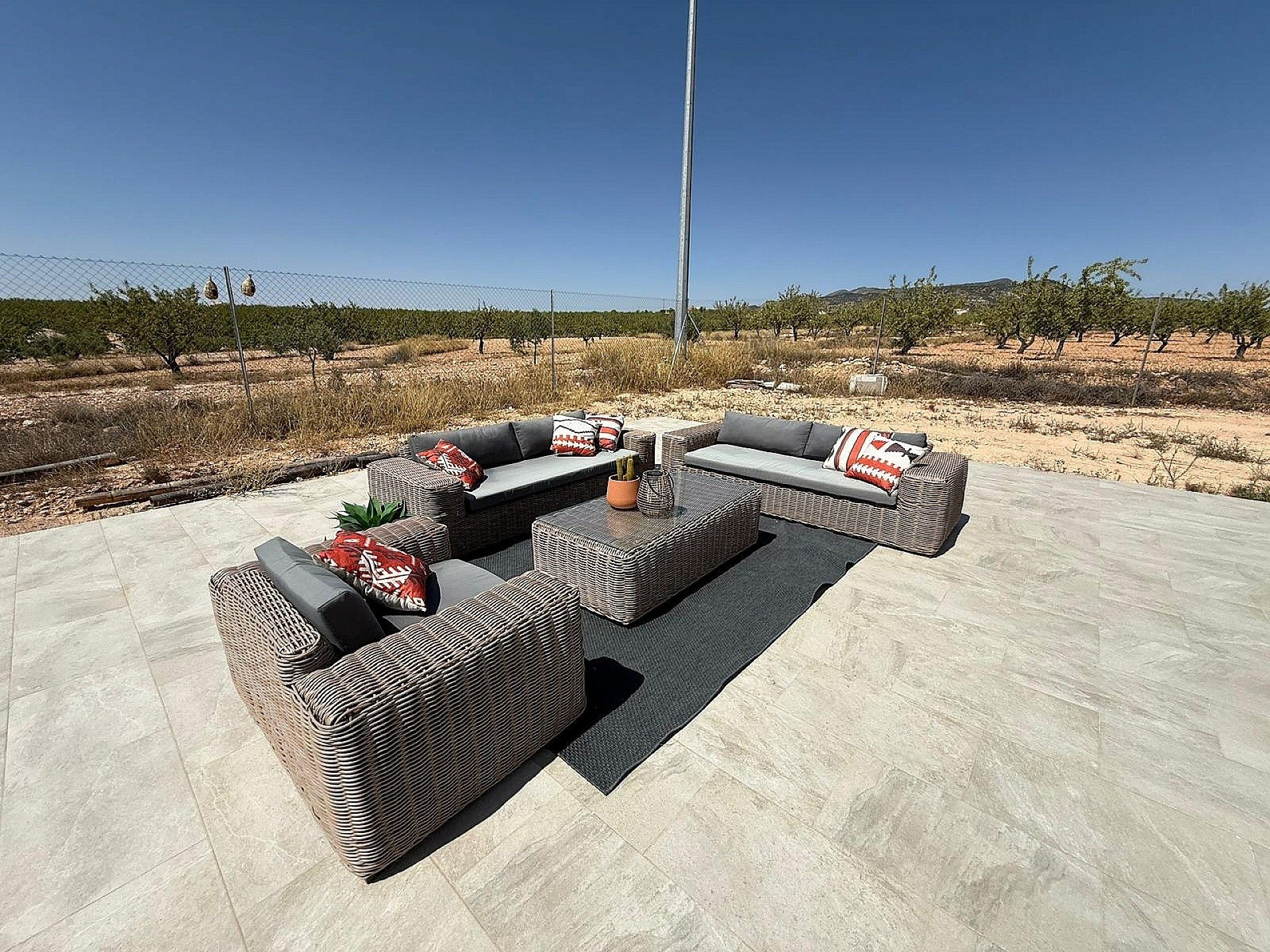Resale - 3 Bedroom 2 Bathroom Villa in Pinoso - , Pinoso, Alicante, Spain - Alicante