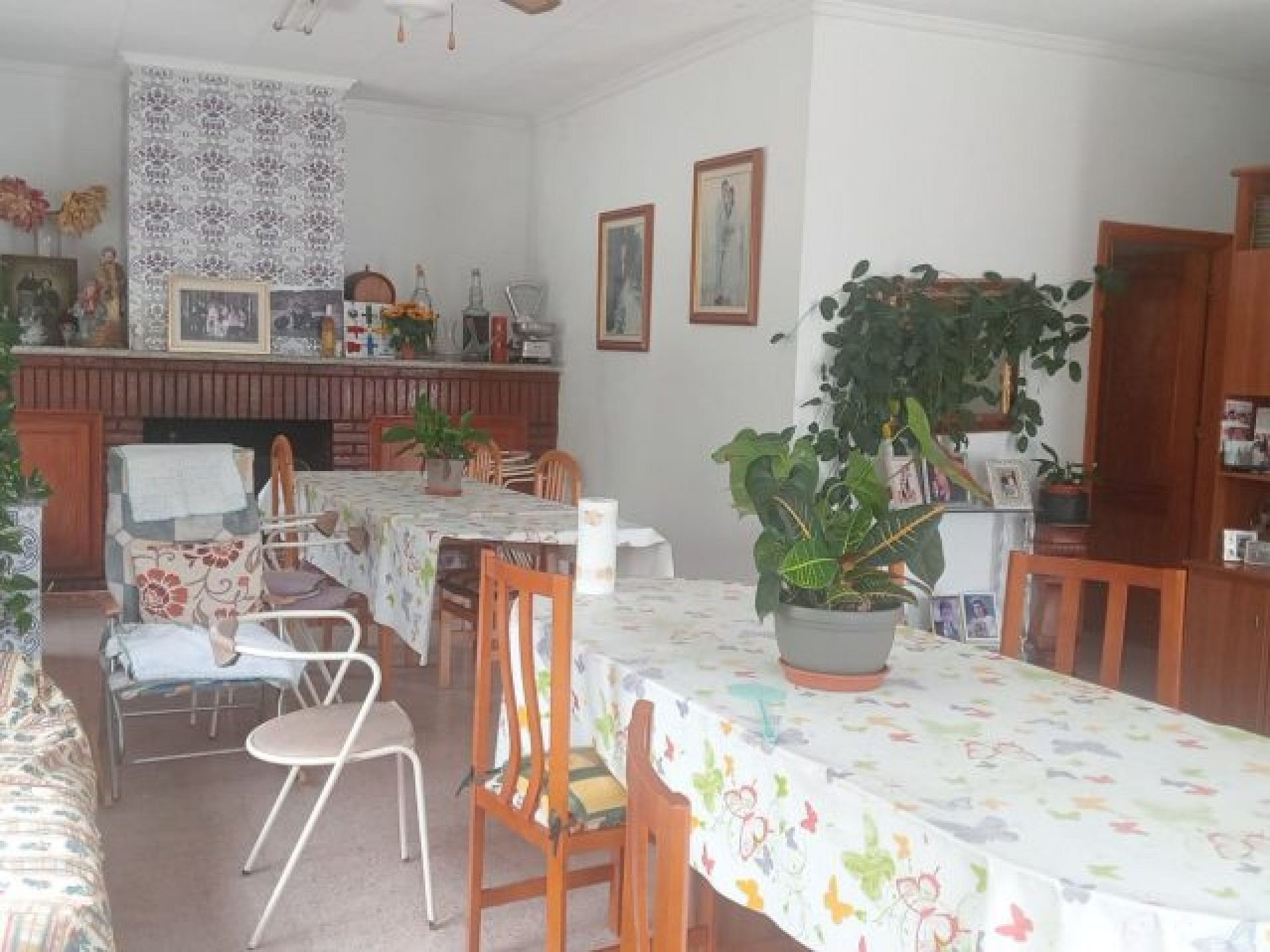 Resale - 4 Bedroom 1 Bathroom Finca in Crevillente -  - Alicante