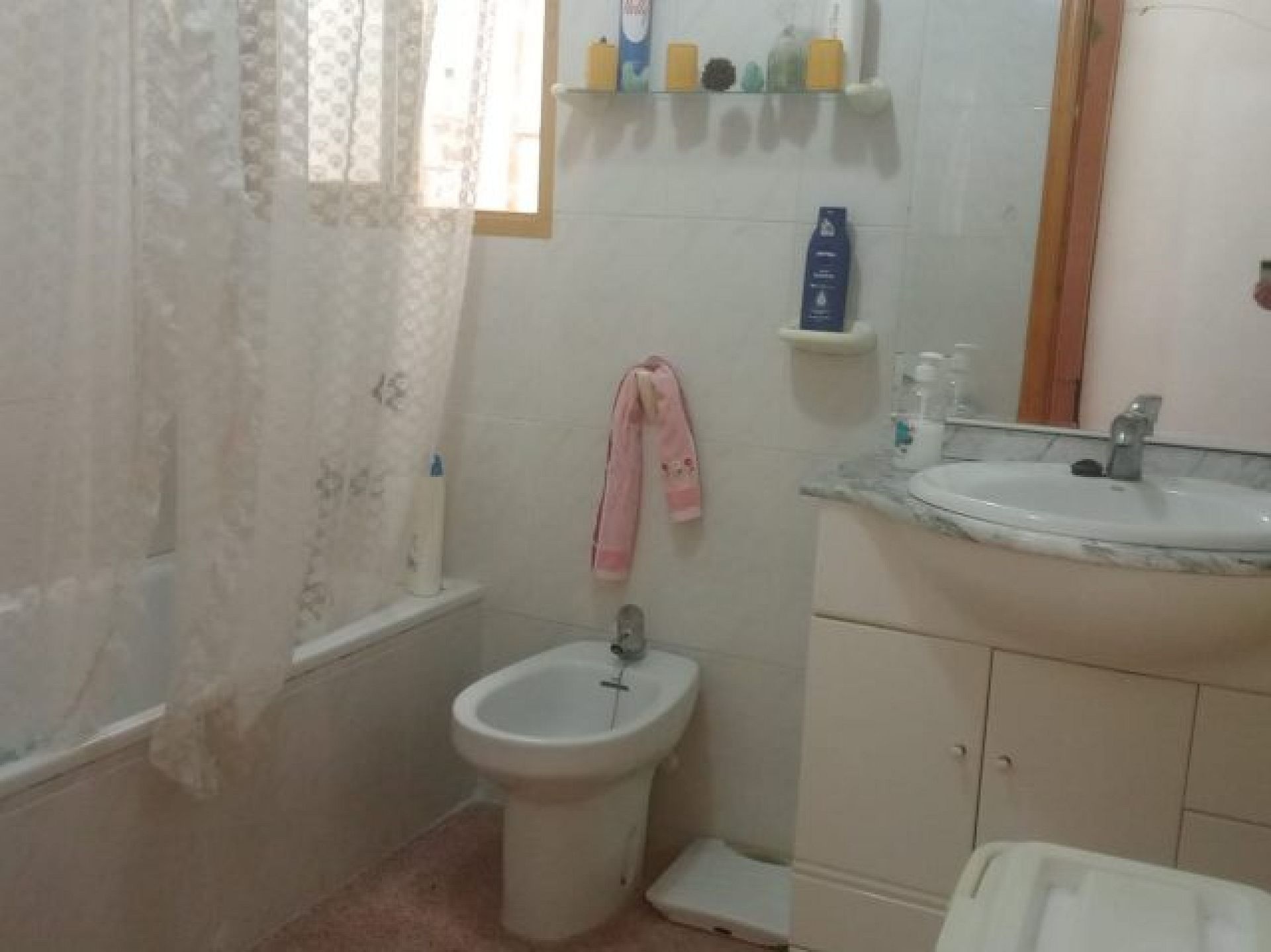Resale - 4 Bedroom 1 Bathroom Finca in Crevillente -  - Alicante