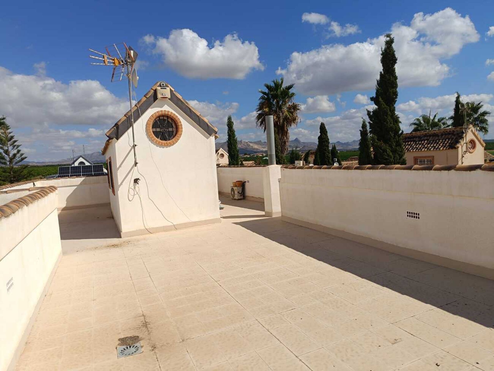 Resale - 4 Bedroom 3 Bathroom Villa in Fortuna -  - Murcia