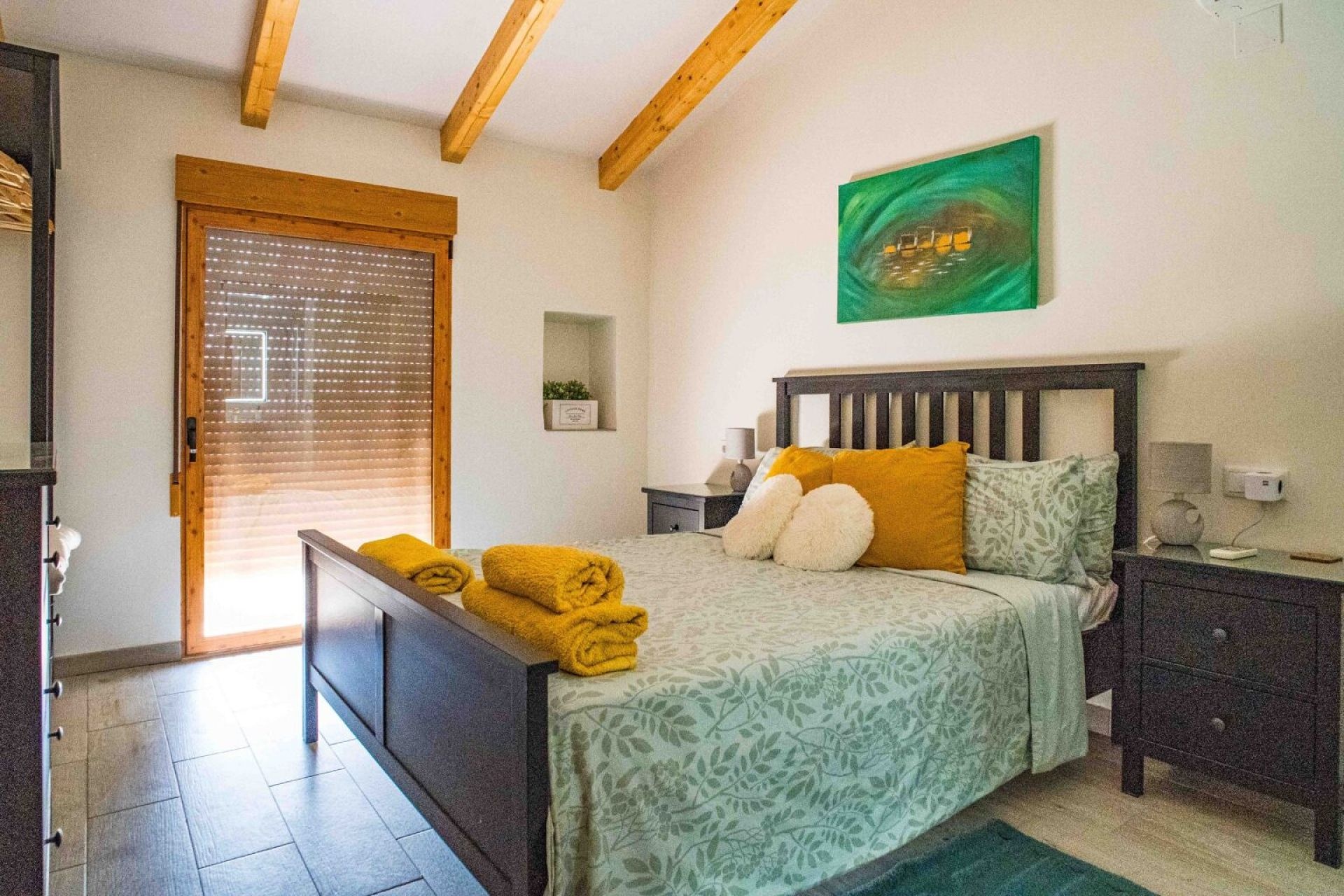 Resale - 5 Bedroom 5 Bathroom Country house in Pinoso -  - Alicante