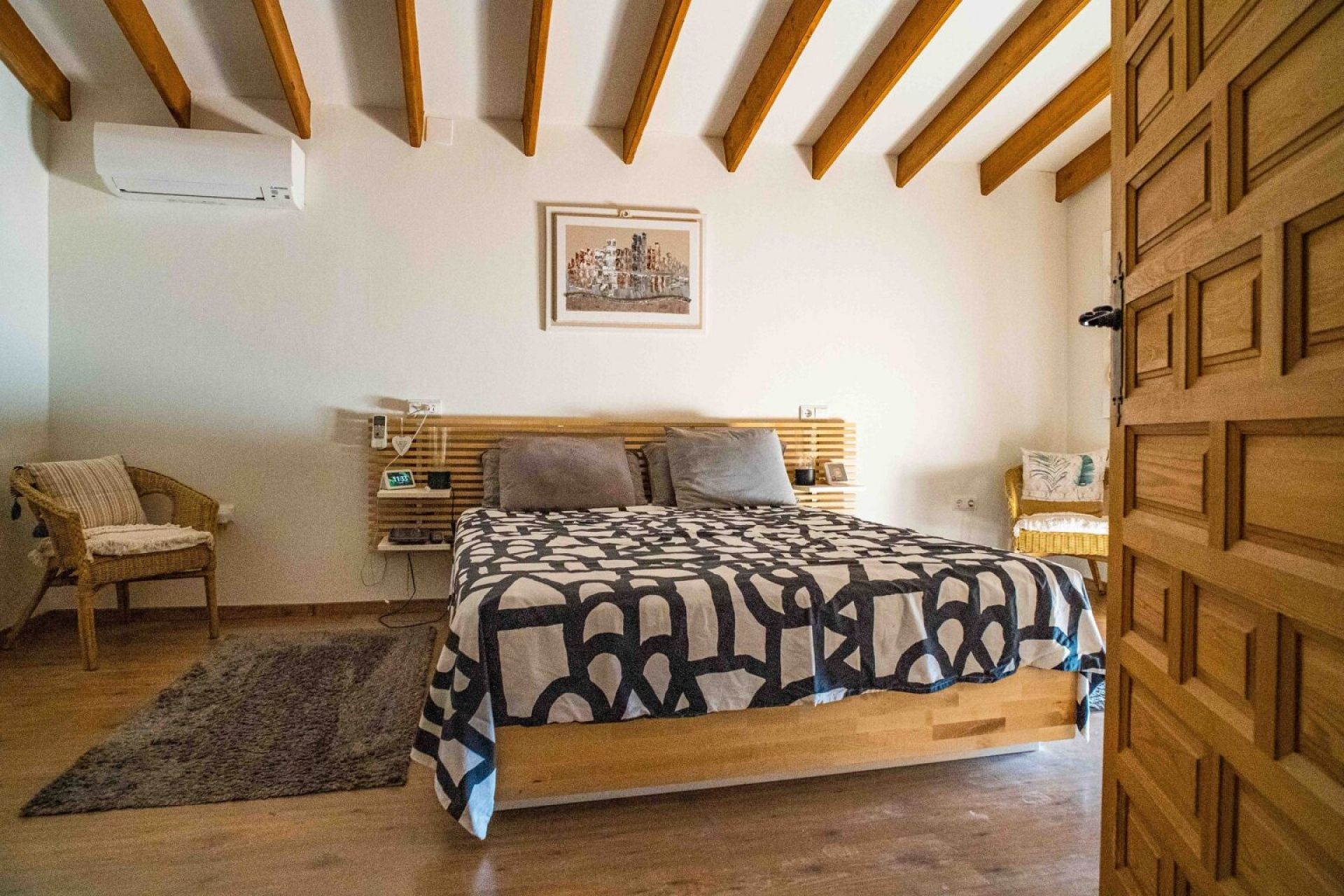 Resale - 5 Bedroom 5 Bathroom Country house in Pinoso -  - Alicante