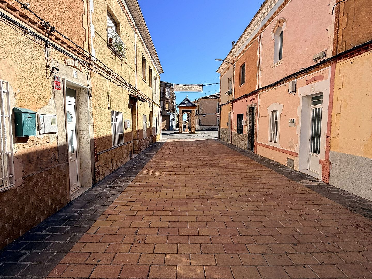 4 Bedroom 2 Bathroom Townhouse in Caudete