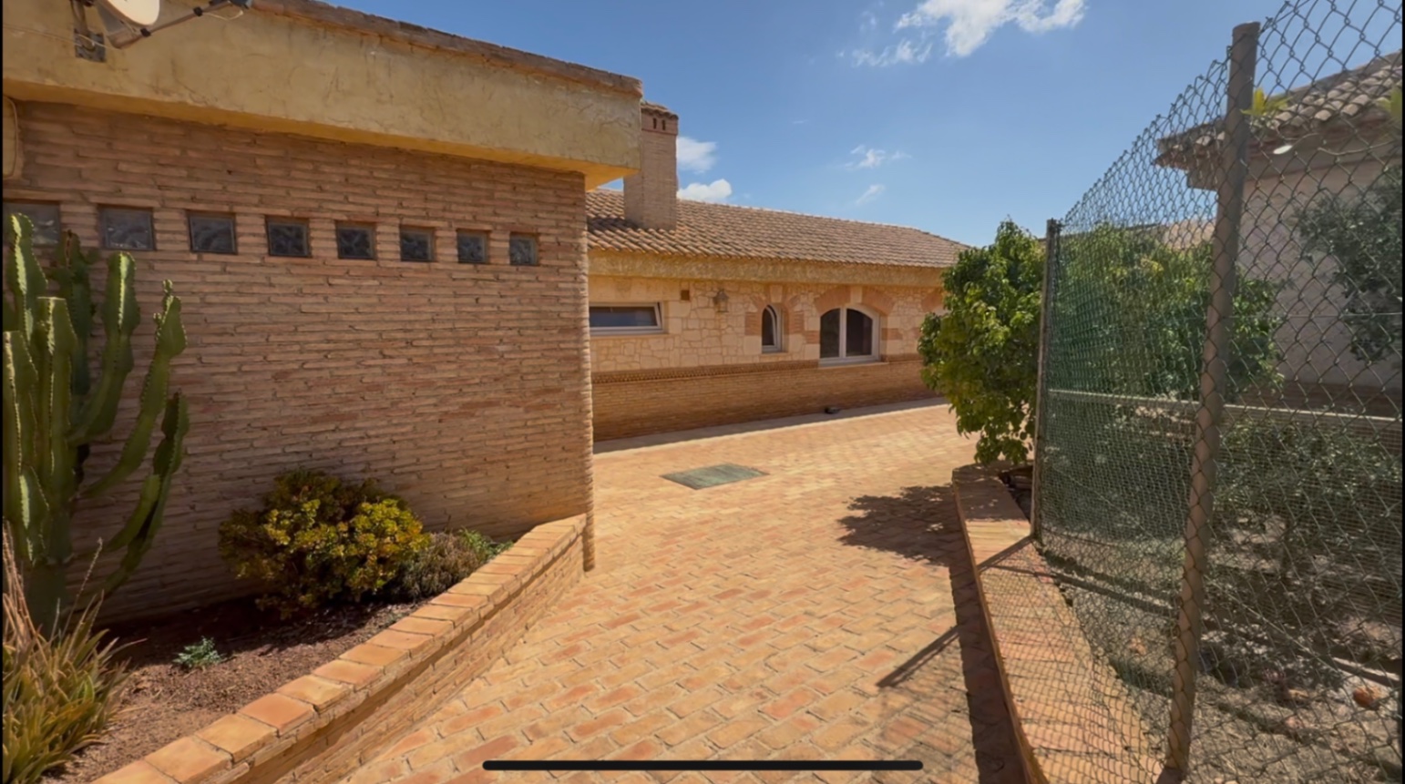 Resale - 6 Bedroom 5 Bathroom Villa in Cartagena - Costa Blanca Sur  - Murcia
