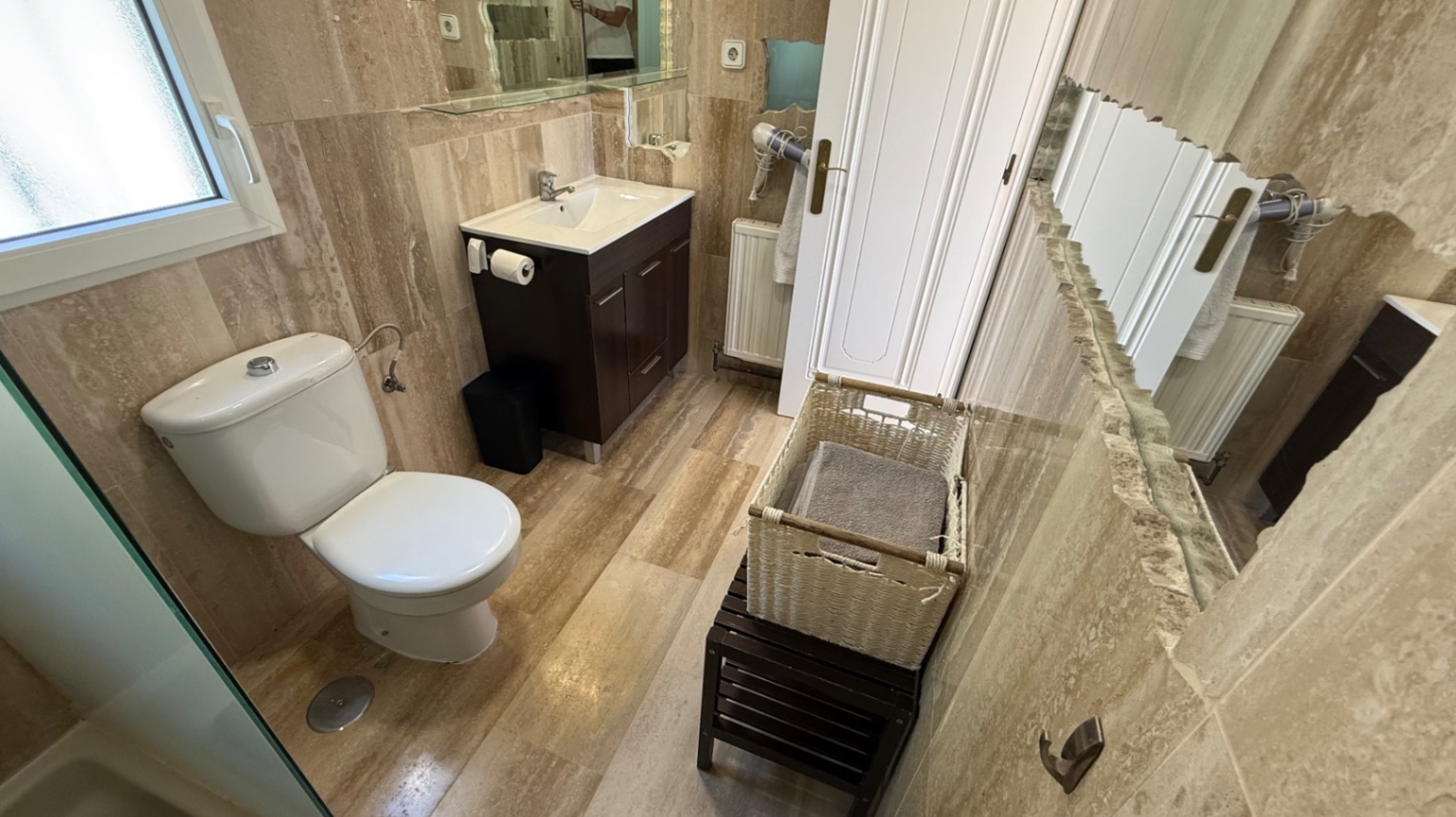 Resale - 4 Bedroom 2 Bathroom Villa in Orihuela Costa - Campos de Golf  - Alicante