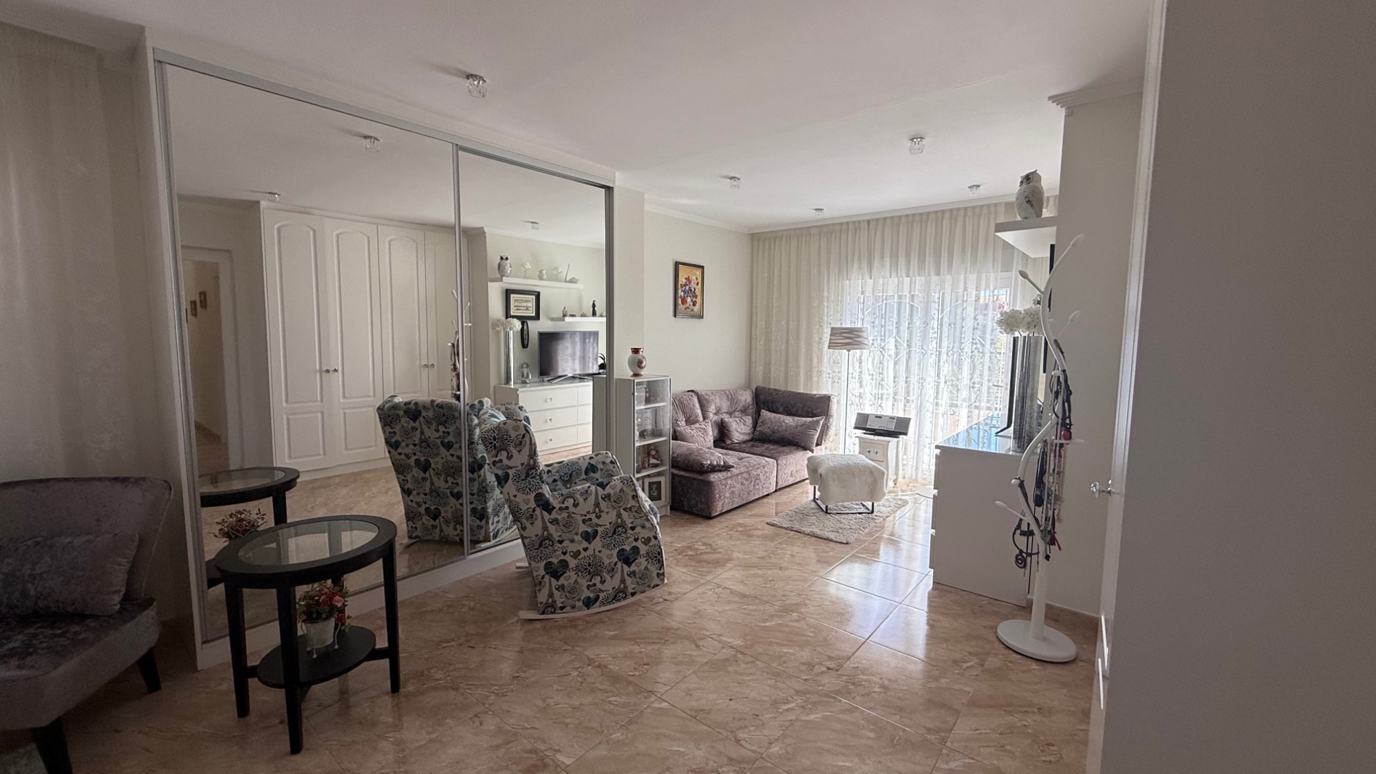 Resale - 7 Bedroom 4 Bathroom Villa in Torrevieja - Costa Blanca Sur  - Alicante