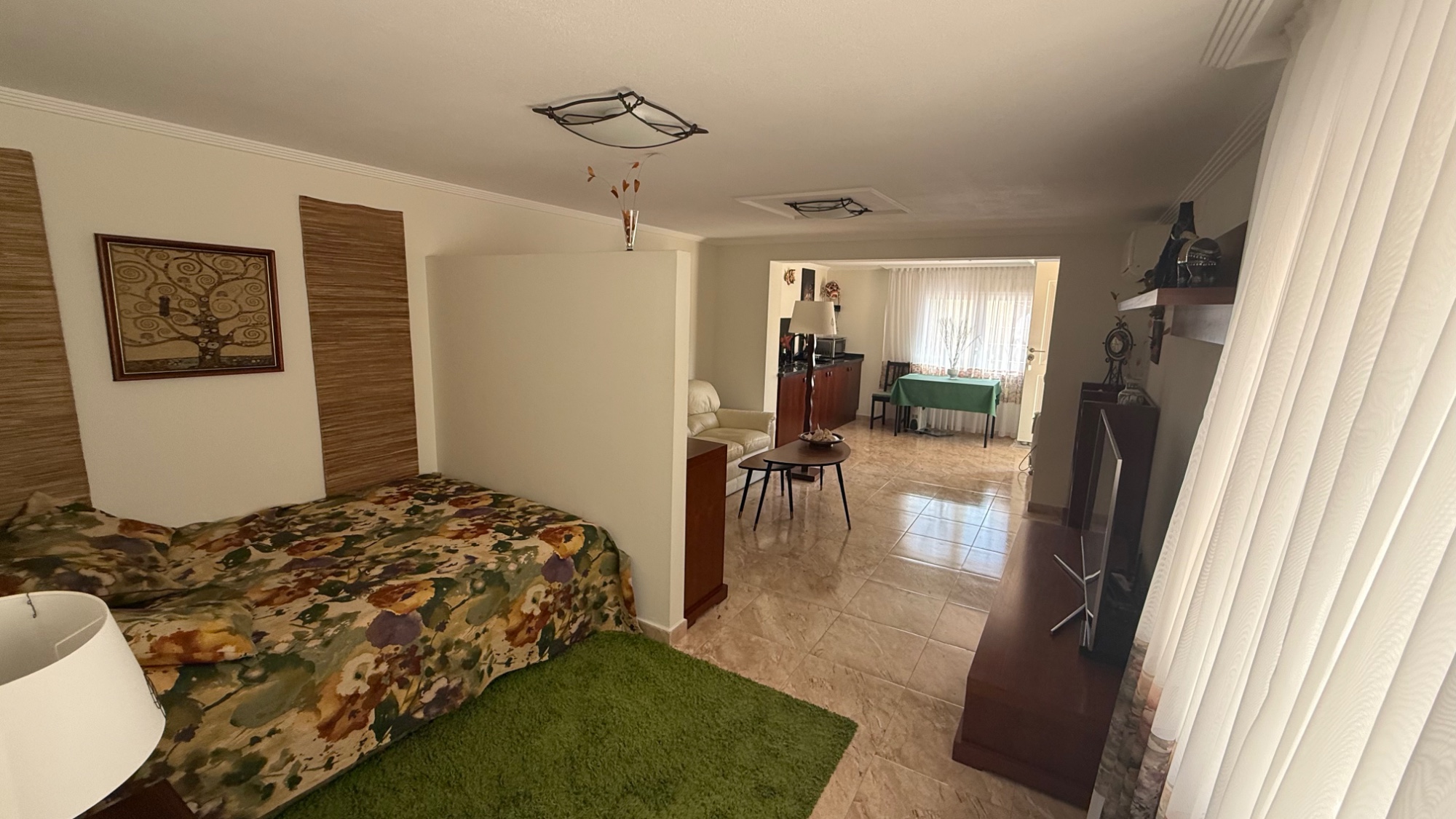 Resale - 7 Bedroom 4 Bathroom Villa in Torrevieja - Costa Blanca Sur  - Alicante