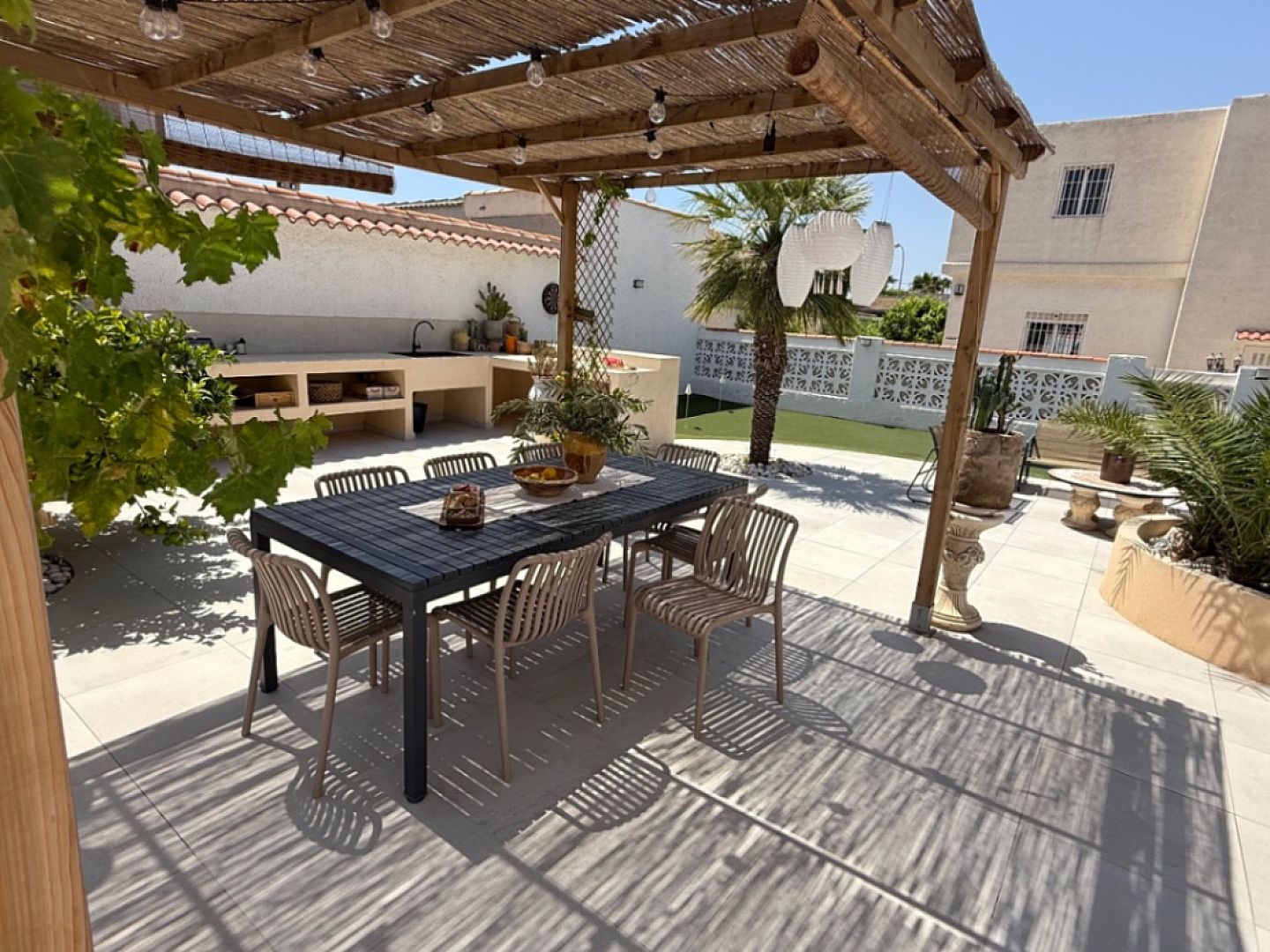 3 Bedroom 3 Bathroom Villa in Torrevieja