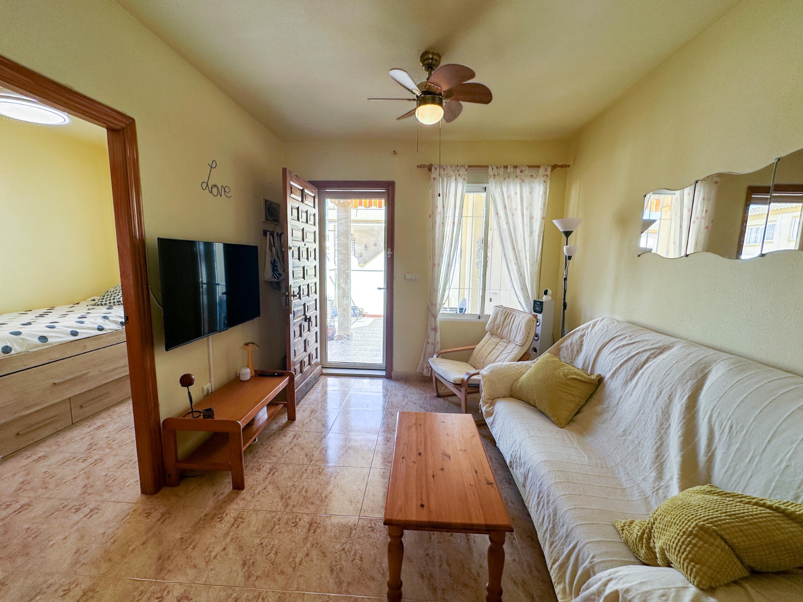 Resale - 2 Bedroom 1 Bathroom Bungalow in Orihuela Costa - Orihuela Costa  - Alicante