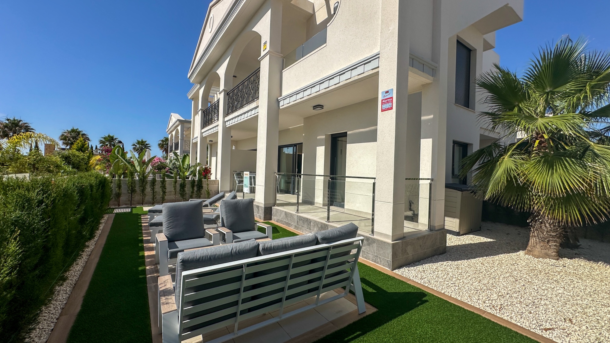 Resale - 2 Bedroom 2 Bathroom Bungalow in Ciudad quesada - Ciudad Quesada  - Alicante