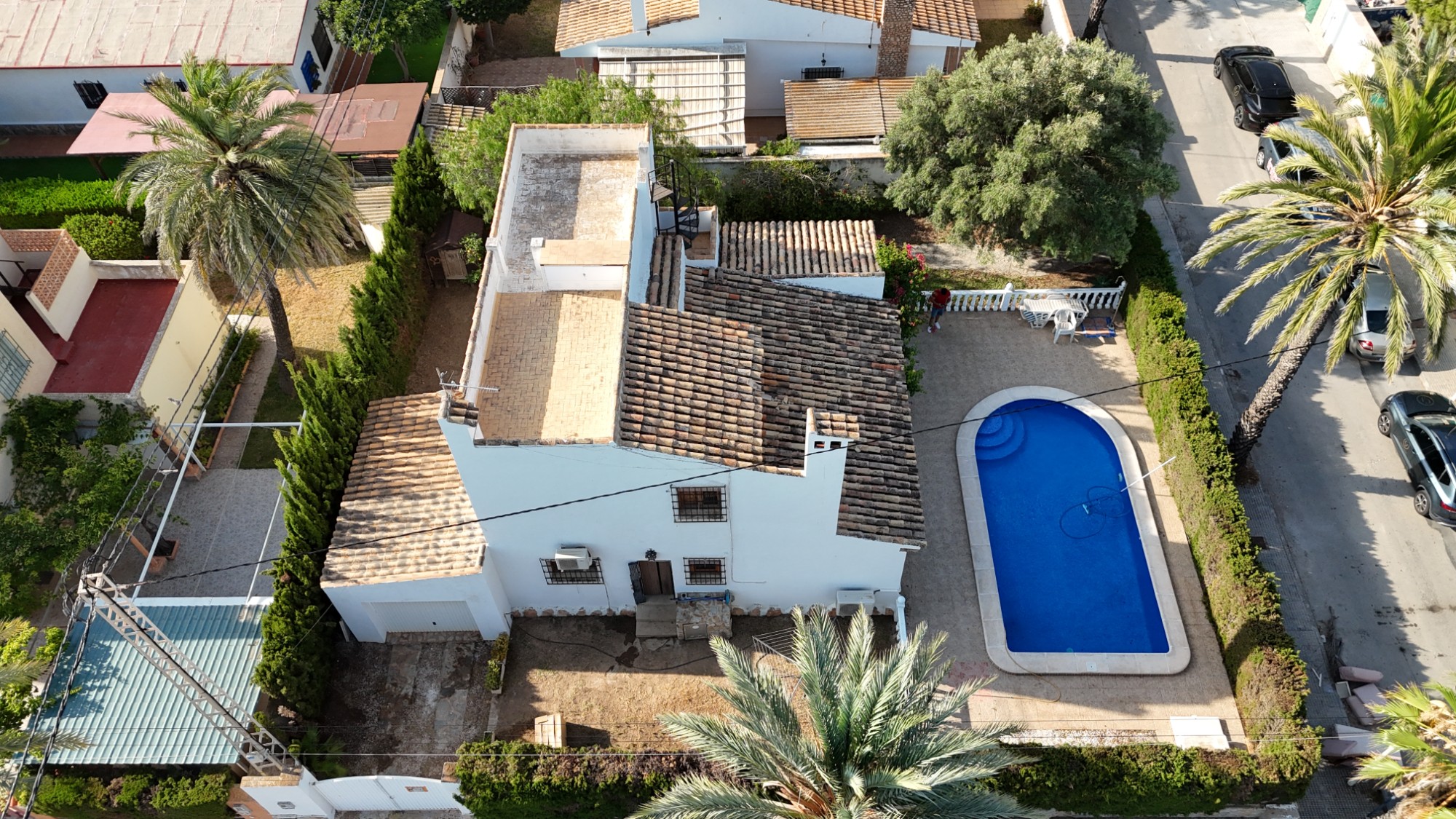 Resale - 4 Bedroom 2 Bathroom Villa in Cabo Roig - Cabo Roig  - Alicante