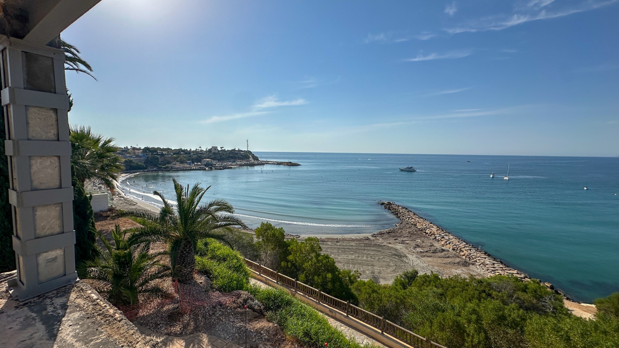 Resale - 5 Bedroom 3 Bathroom Villa in Cabo Roig - Cabo Roig  - Alicante