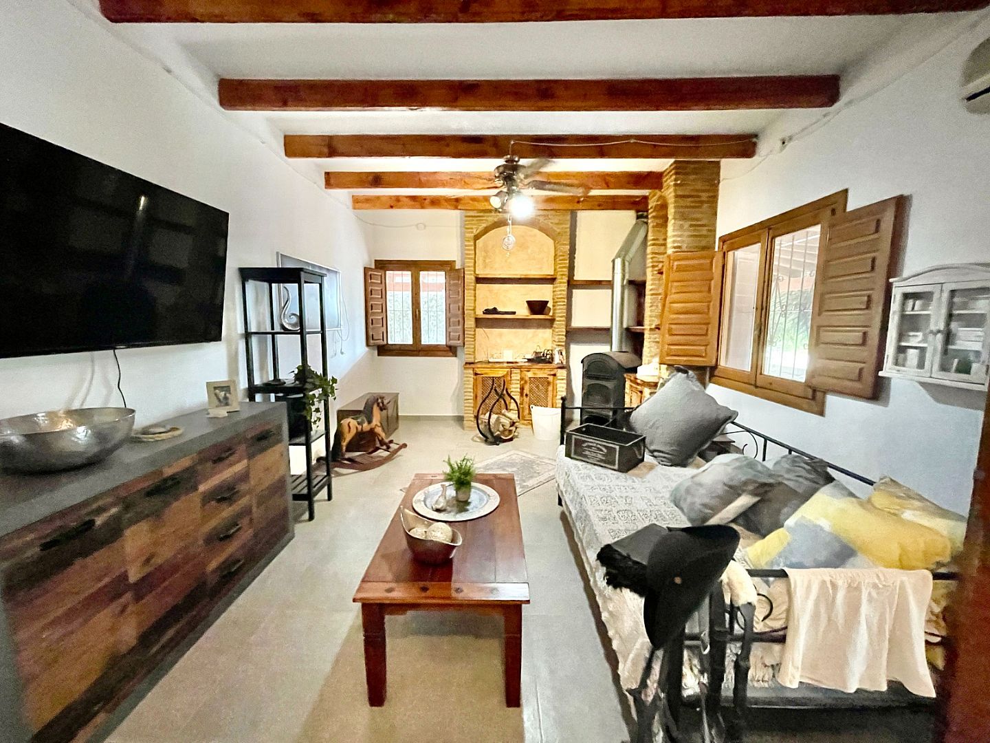 3 Bedroom 2 Bathroom Finca / Country Property in Orihuela
