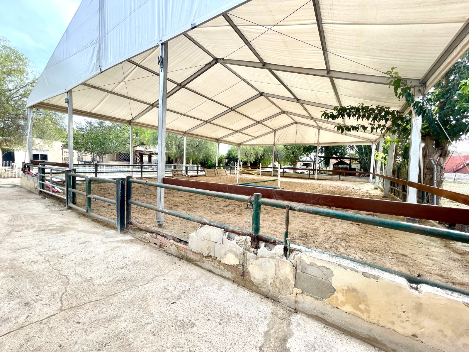 Resale - 3 Bedroom 2 Bathroom Finca / Country Property in Orihuela - Orihuela  - Alicante