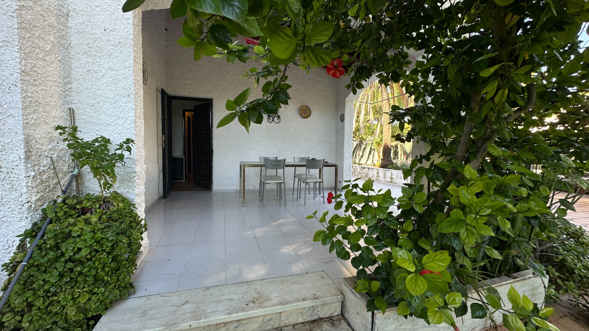 Resale - 4 Bedroom 2 Bathroom Villa in Orihuela Costa - Punta Prima  - Alicante