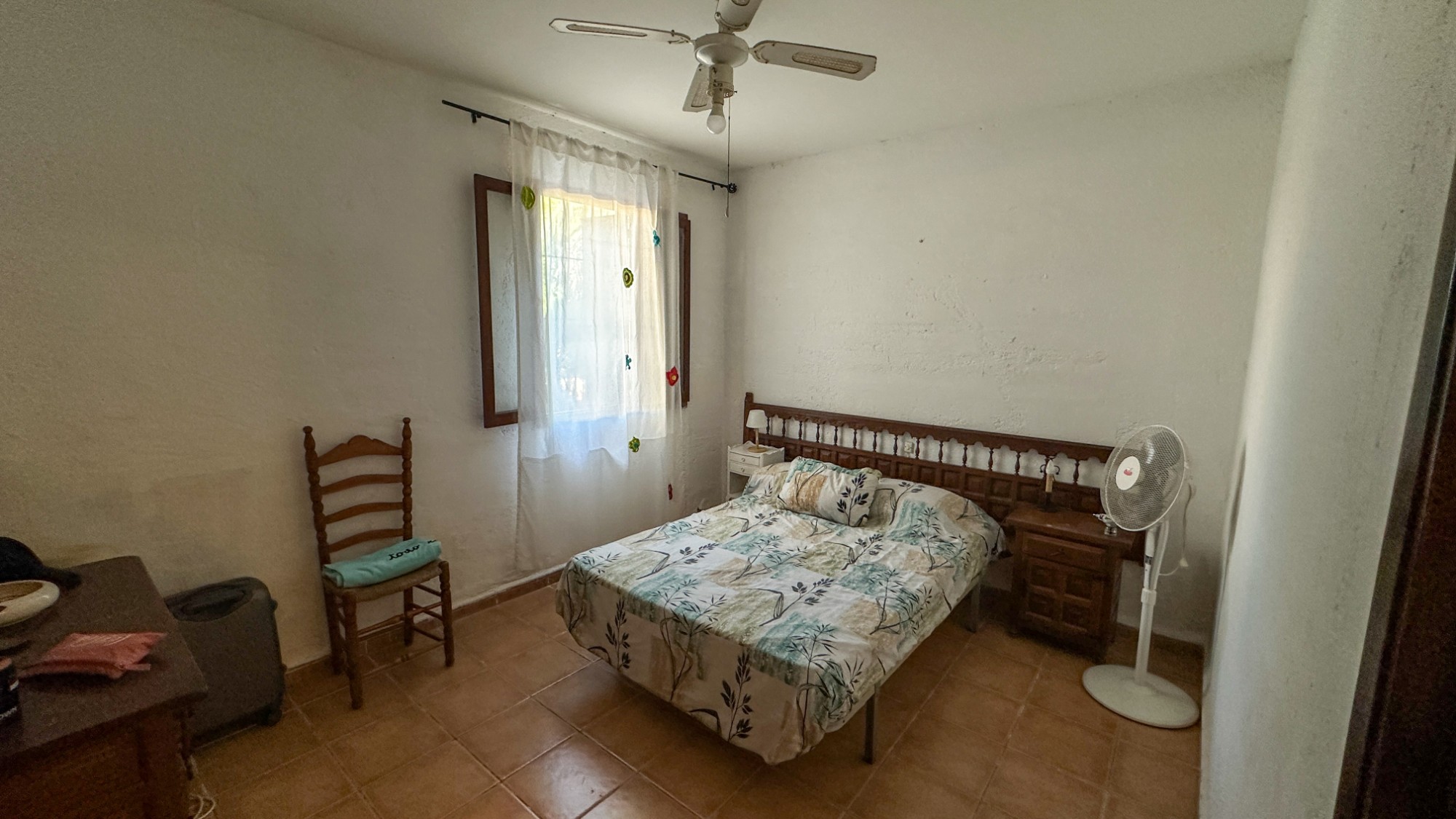 Resale - 4 Bedroom 2 Bathroom Villa in Orihuela Costa - Punta Prima  - Alicante