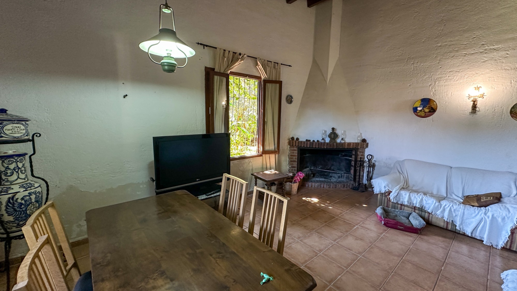Resale - 4 Bedroom 2 Bathroom Villa in Orihuela Costa - Punta Prima  - Alicante