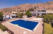 4 Bed 3 Bath Villa with a private pool & parking in Aspe Alicante
