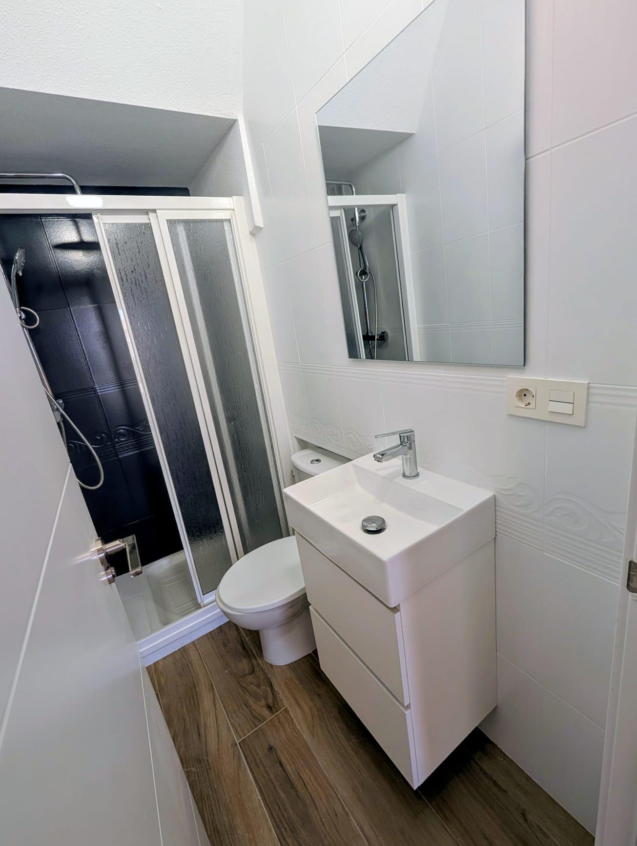 Resale - 3 Bedroom 2 Bathroom Chalet in Orihuela Costa - Dream Hills  - Alicante