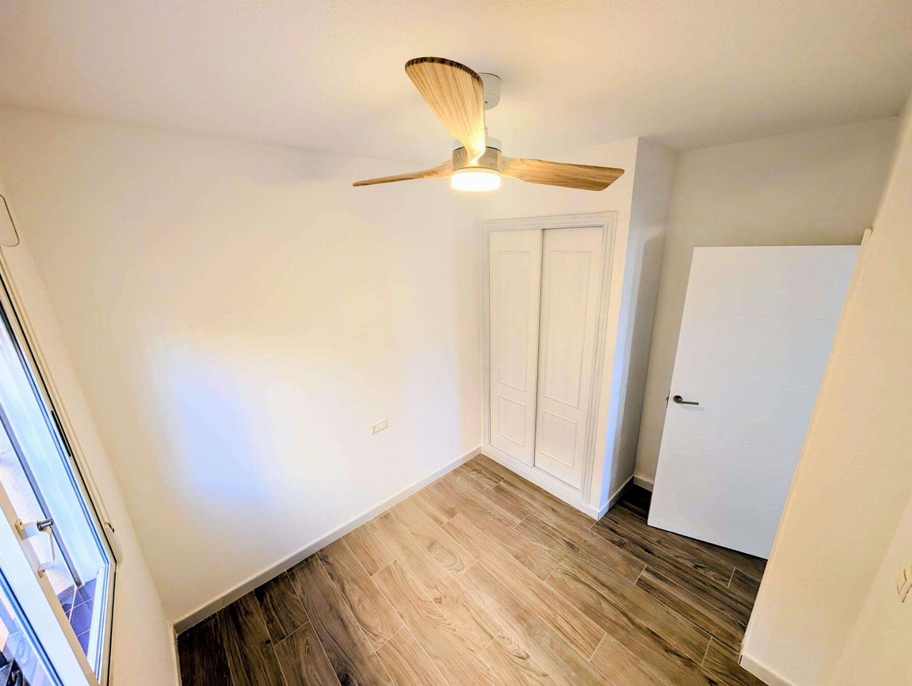 Resale - 3 Bedroom 2 Bathroom Chalet in Orihuela Costa - Dream Hills  - Alicante