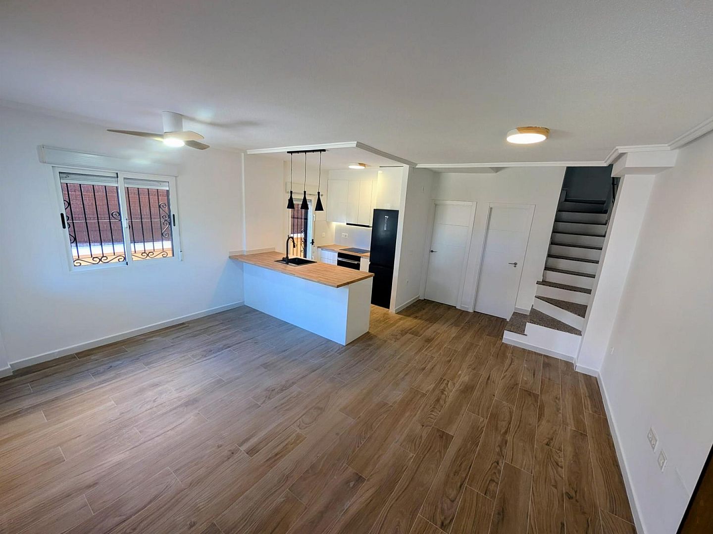 3 Bedroom 2 Bathroom Chalet in Orihuela Costa