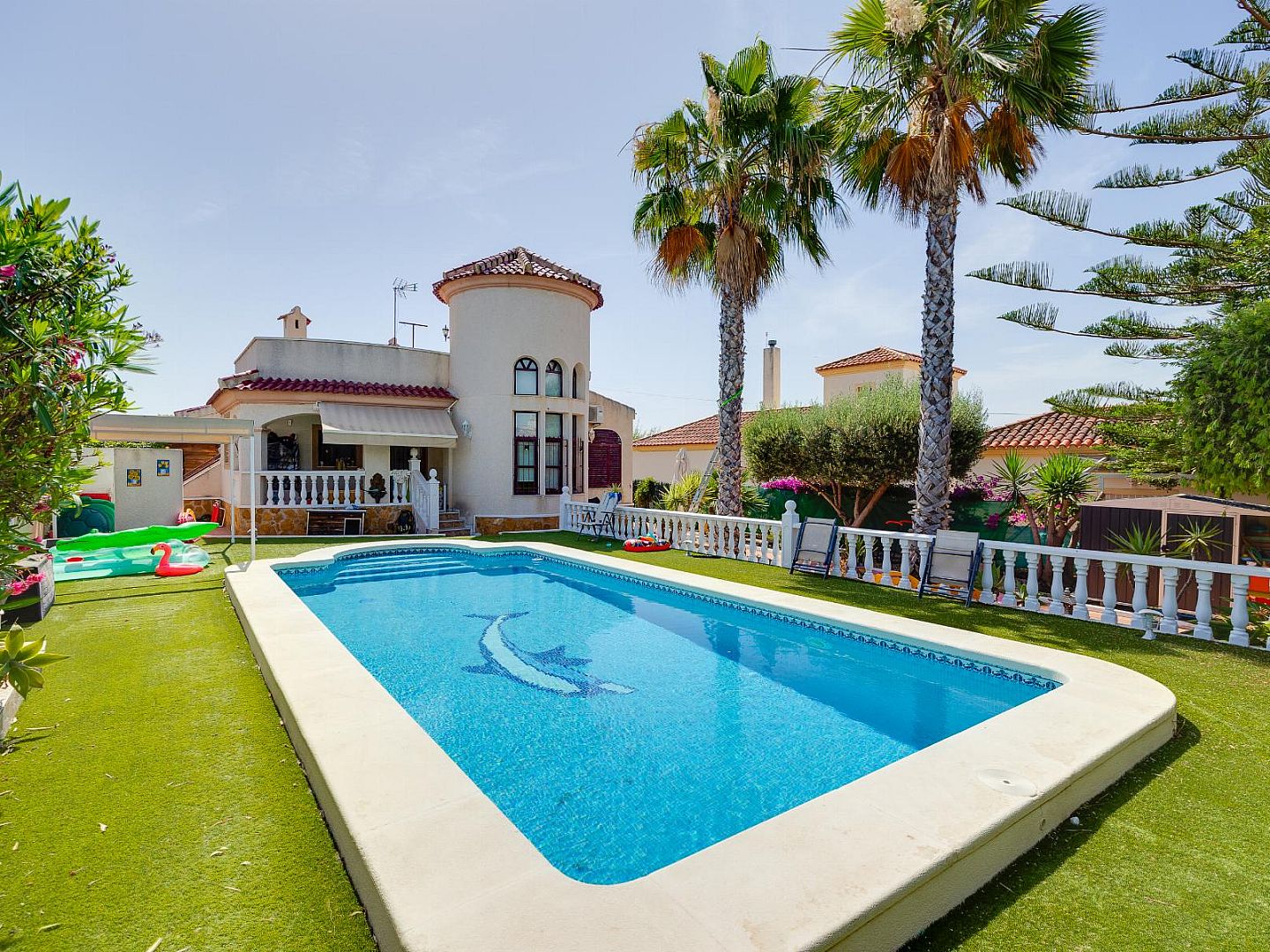 3 Bedroom 2 Bathroom Chalet in San Fulgencio