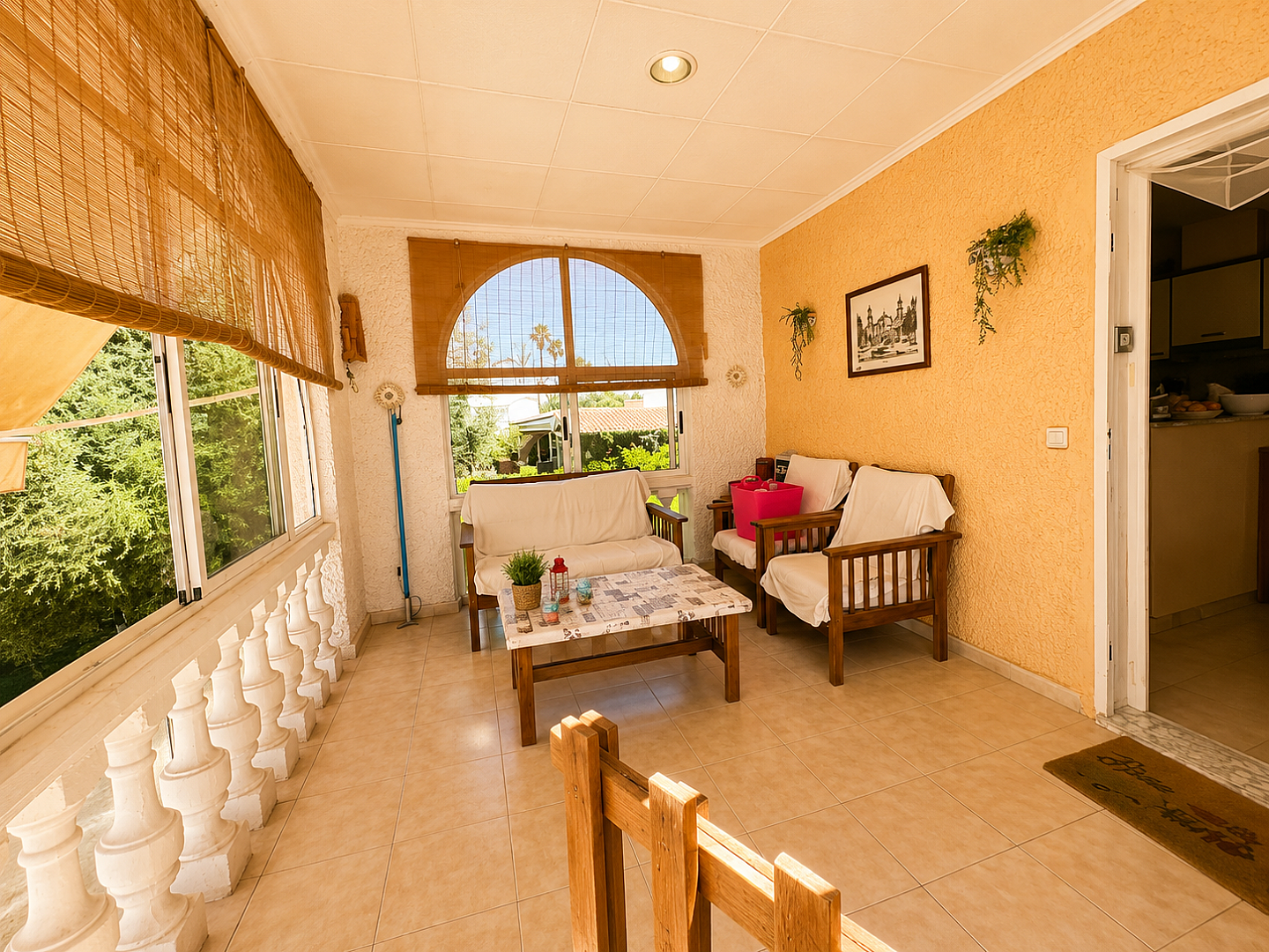 5 Bedroom 2 Bathroom Villa in Torrevieja