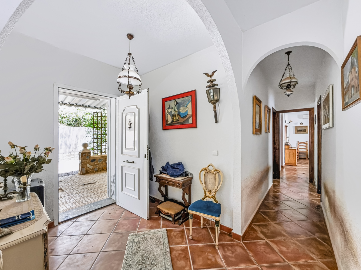 Resale - 6 Bed 4 Bath Villa with Pool and Large Plot with multiple garages in Fortuna  - calle baños 3 - Murcia