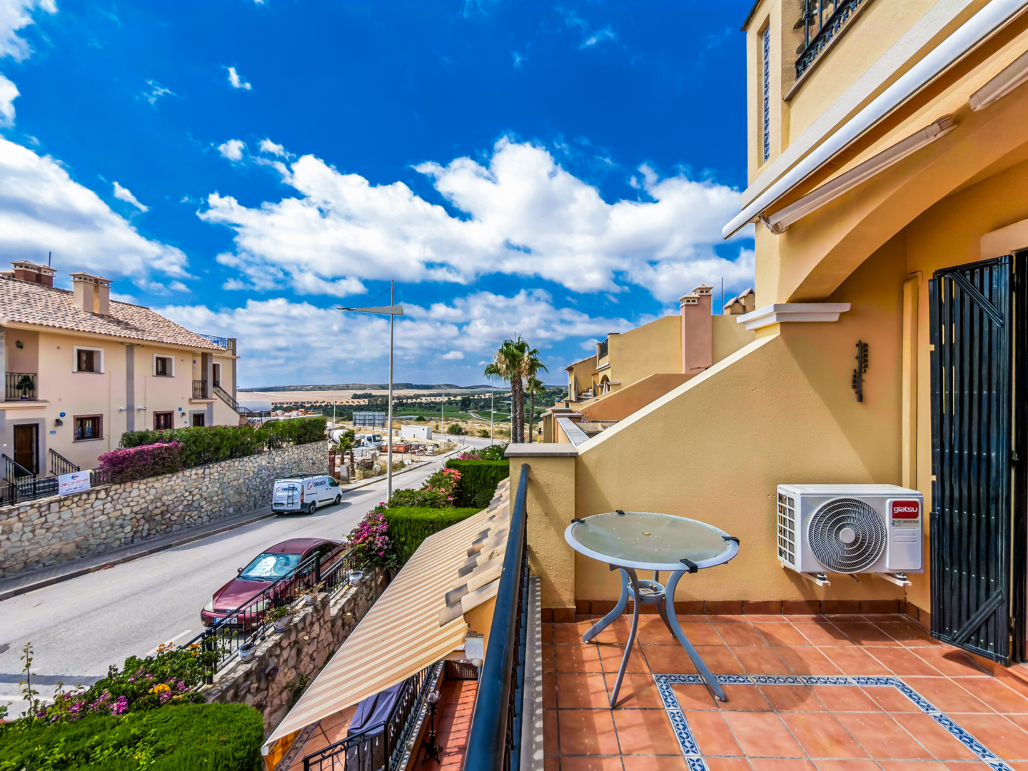 Resale - 2 Bed 2 Bath Penthouse apartment with roof terrace in La Finca Golf Algorfa, with community Pool - calle benferri la finca golf Algorfa - Alicante