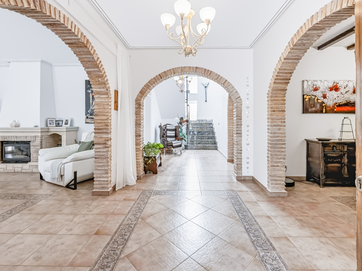 Resale - 6 bedroom 4 bathroom villa and cave house for sale in Las Casicas, Fortuna - paraje de las casicas - Murcia