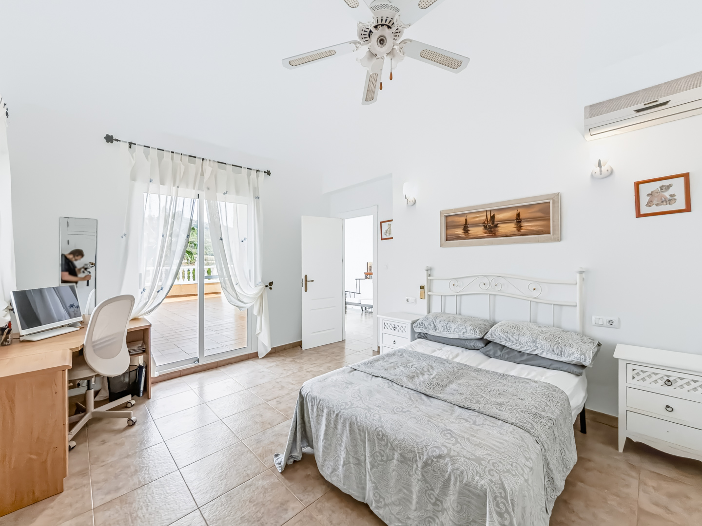 Resale - 6 bedroom 4 bathroom villa and cave house for sale in Las Casicas, Fortuna - paraje de las casicas - Murcia