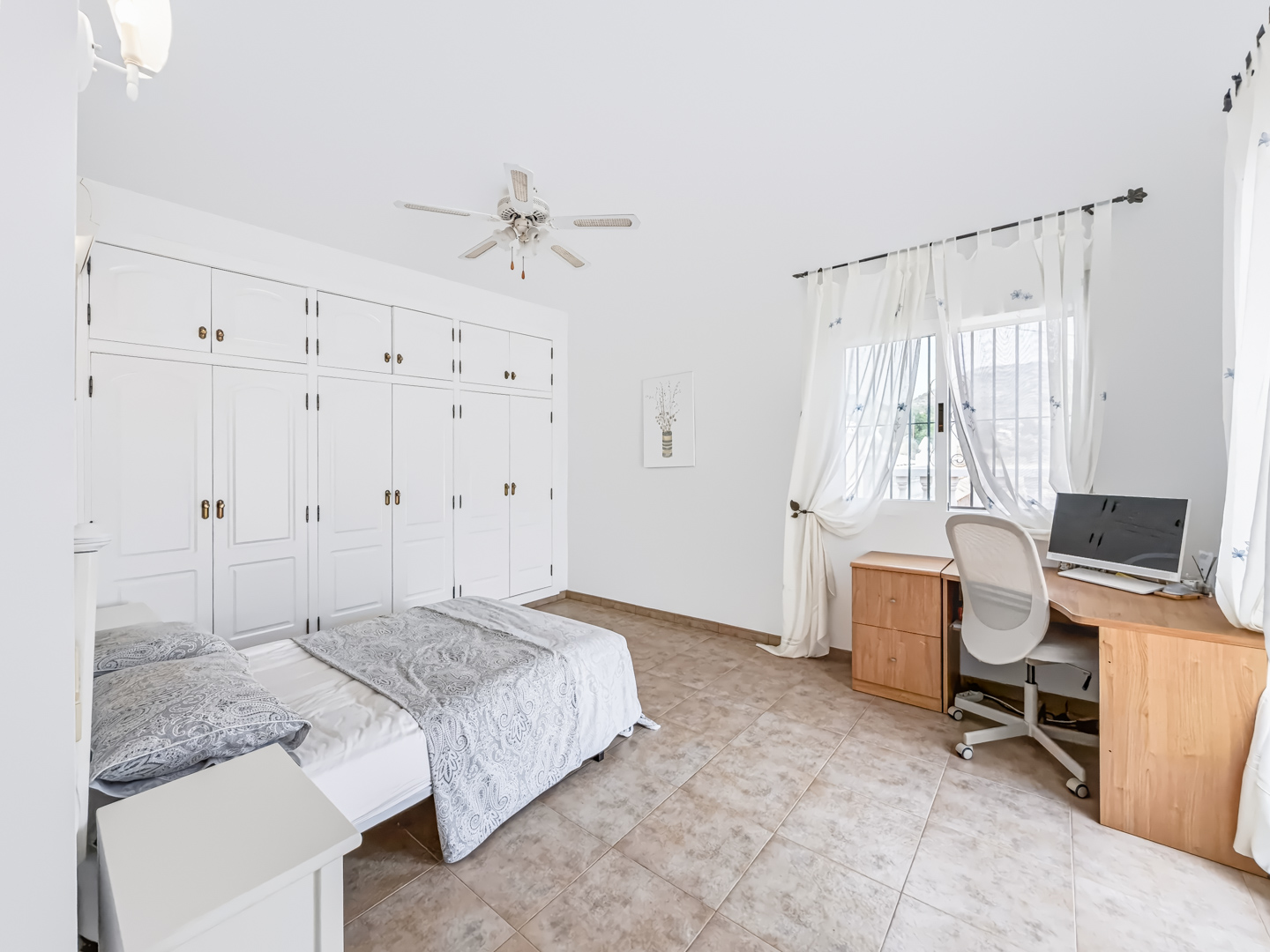 Resale - 6 bedroom 4 bathroom villa and cave house for sale in Las Casicas, Fortuna - paraje de las casicas - Murcia